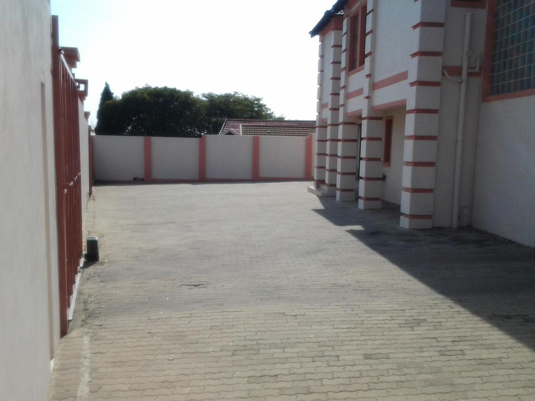 Moshitametsi Guesthouse