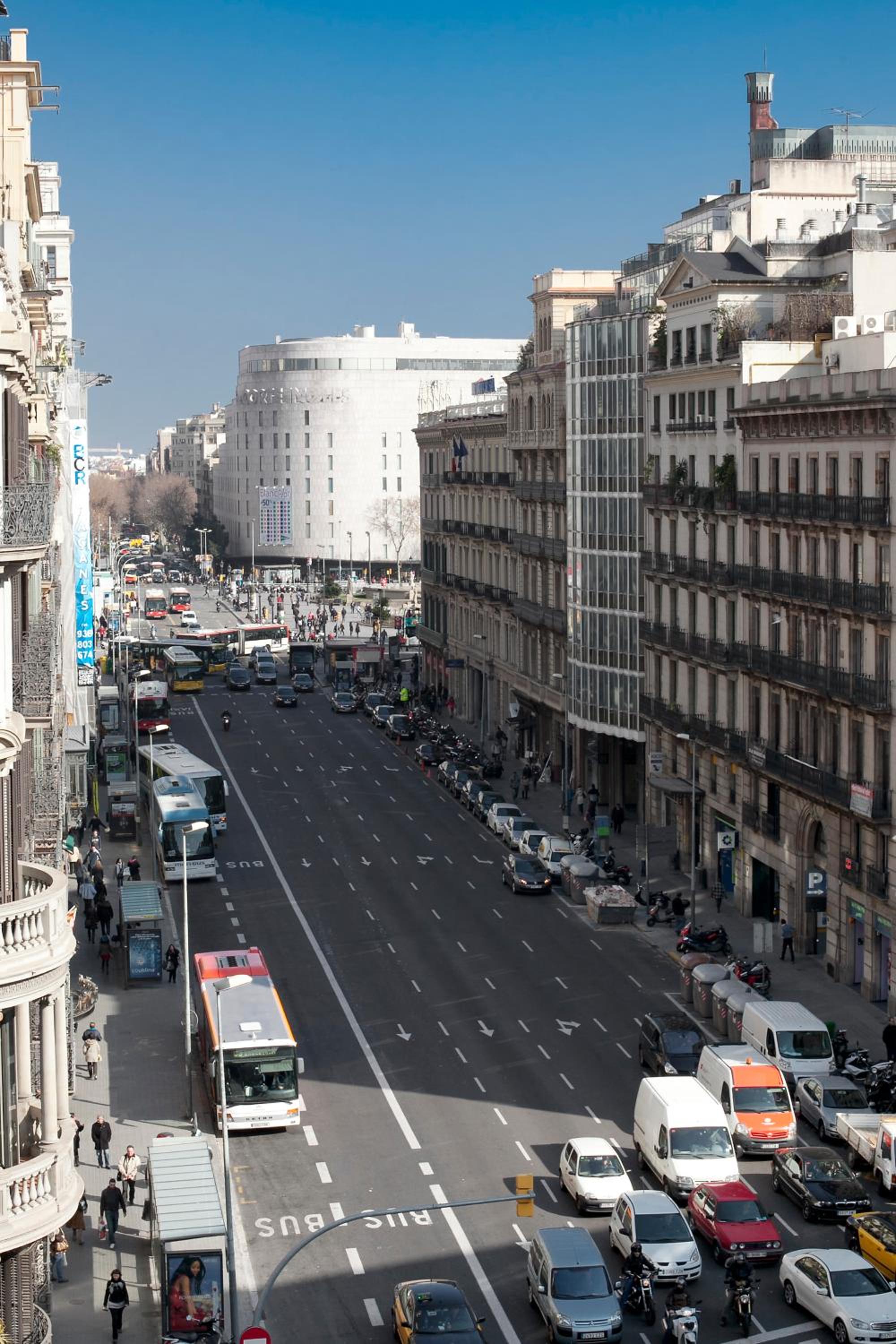 Serennia Apartamentos Ramblas - Plaça Catalunya