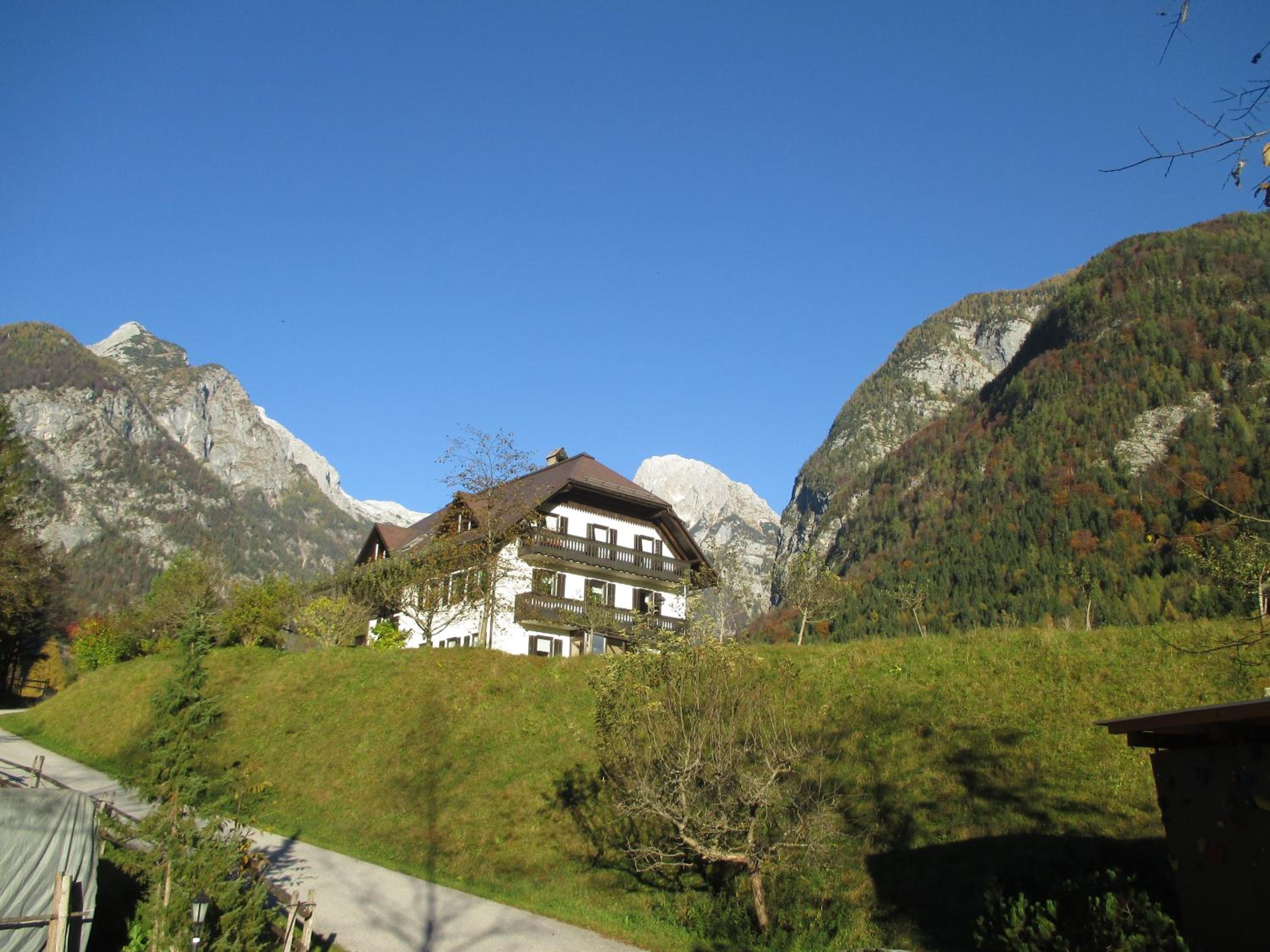 Apartments Mija