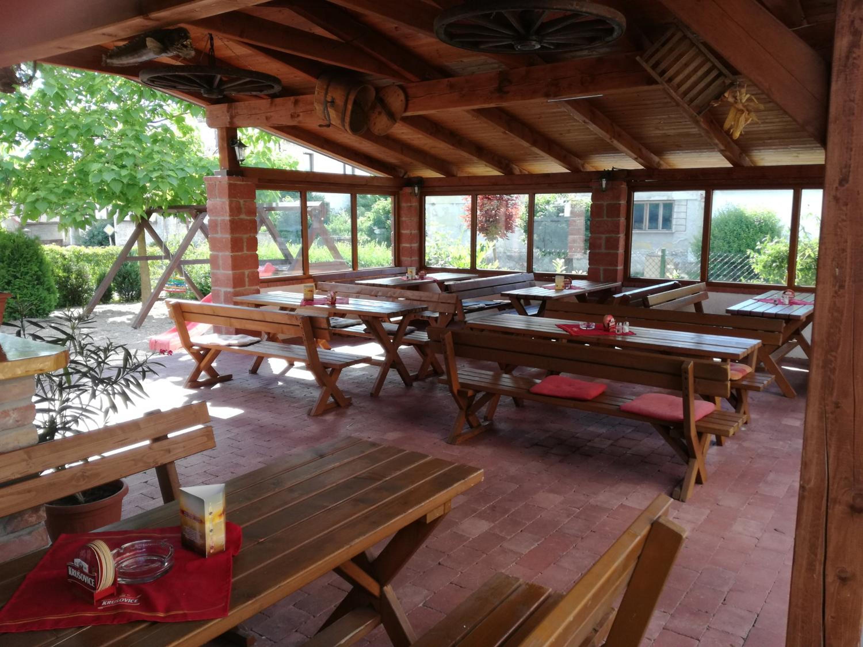 Restaurace - penzion Bavorský dvůr