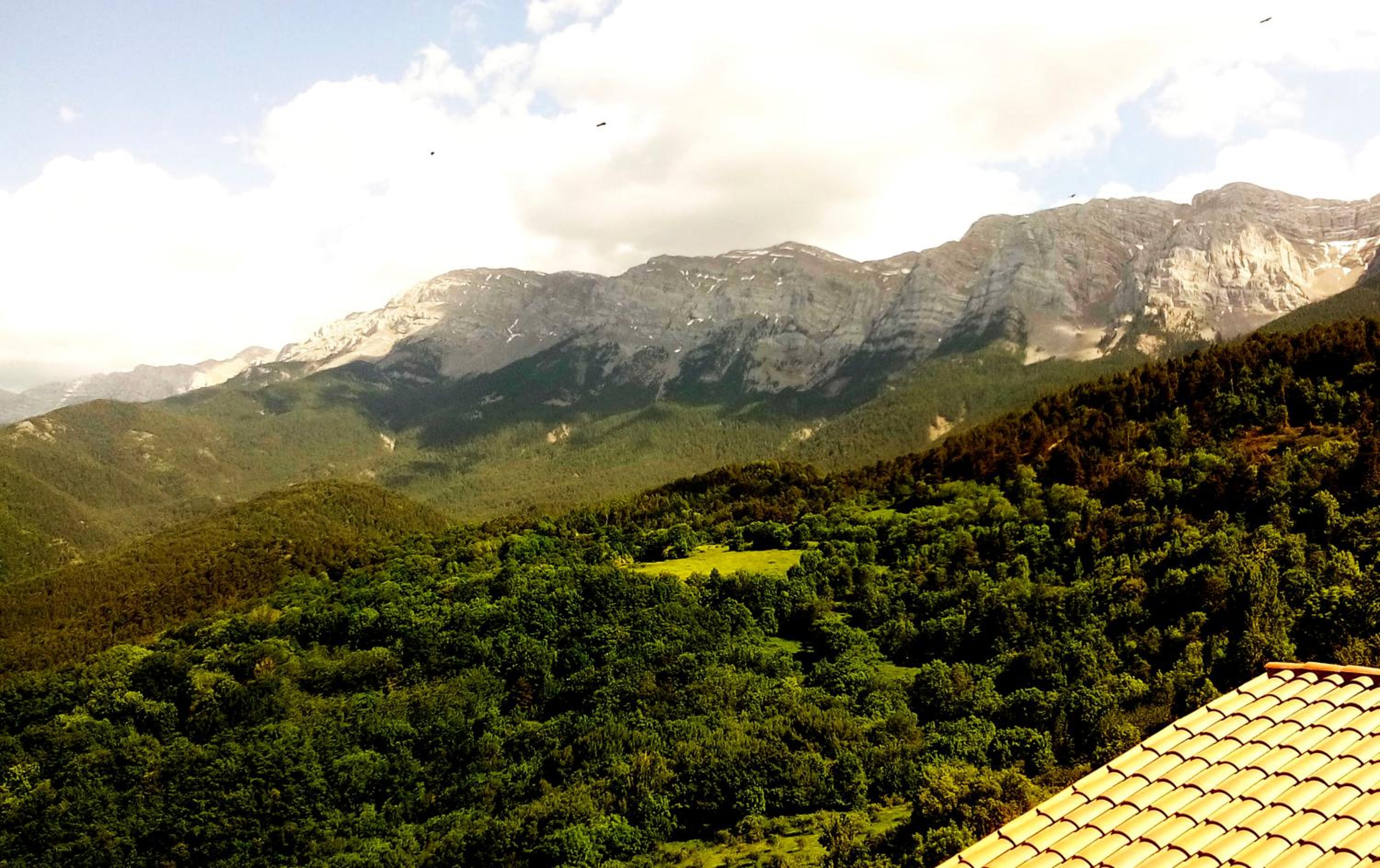 Casa Rural al Pirineu view 3