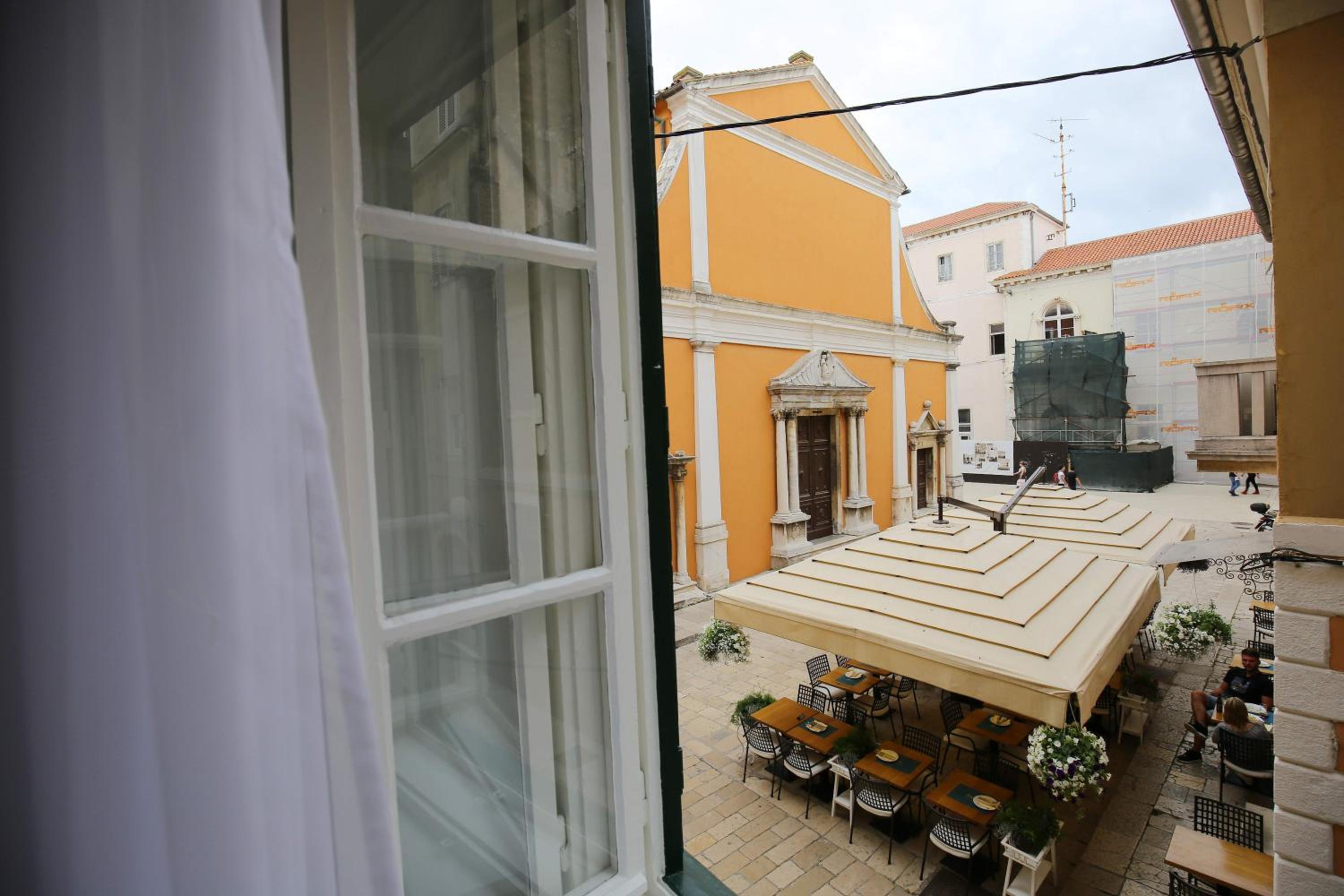 Hotel Sites of Zadar Apartments - Image 1