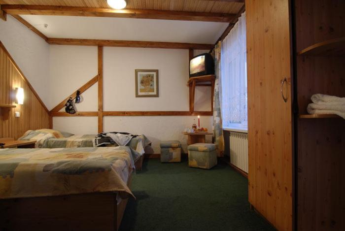 Photo 47