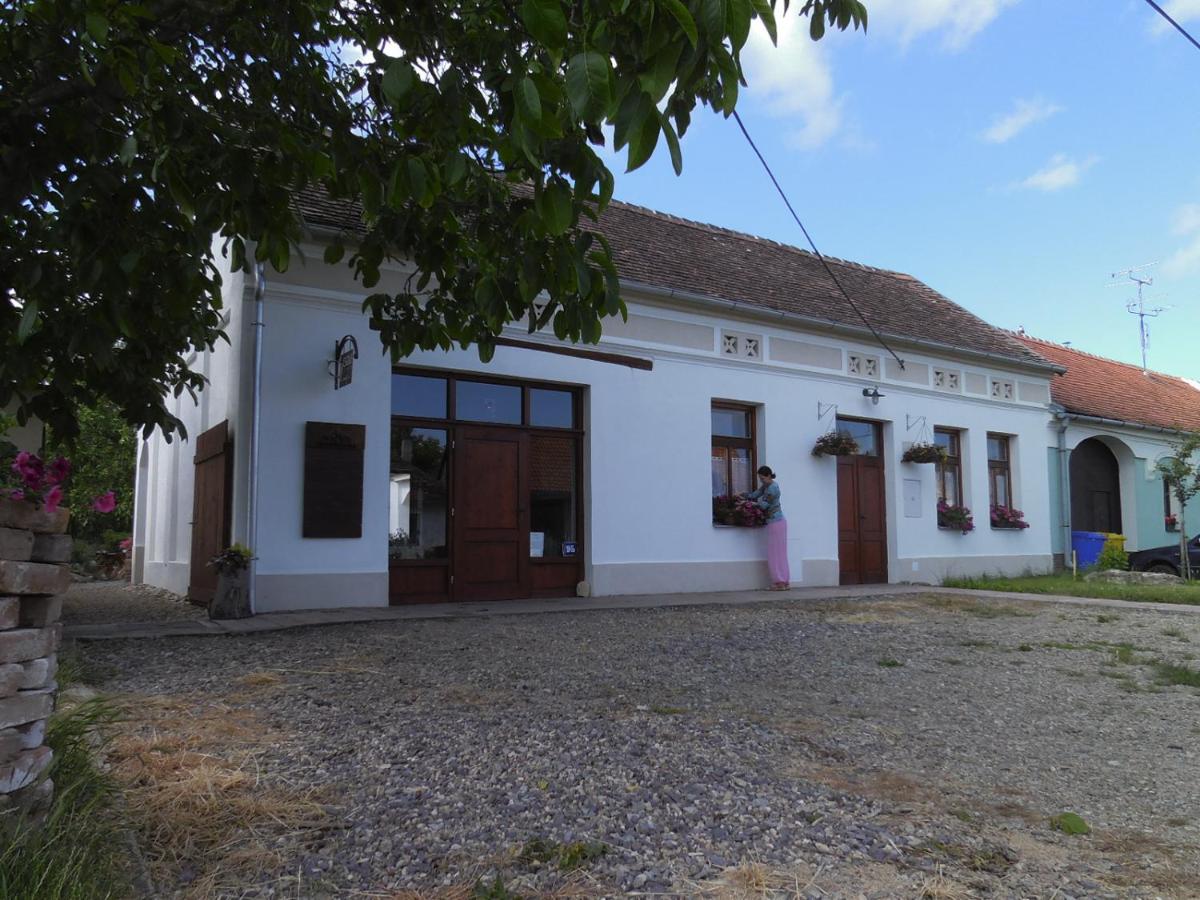 SRDEČNÁ - rodinný penzion a restaurace