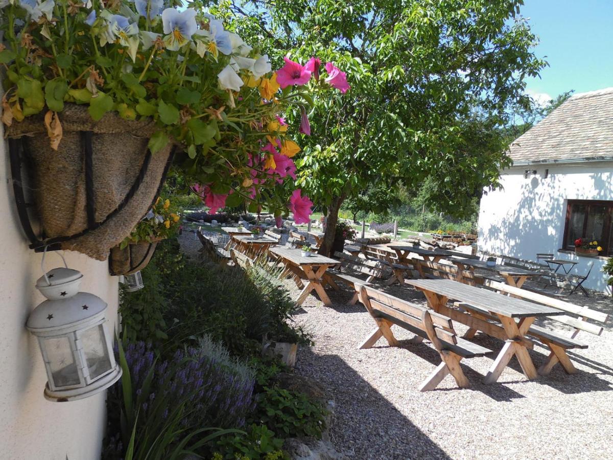 SRDEČNÁ - rodinný penzion a restaurace