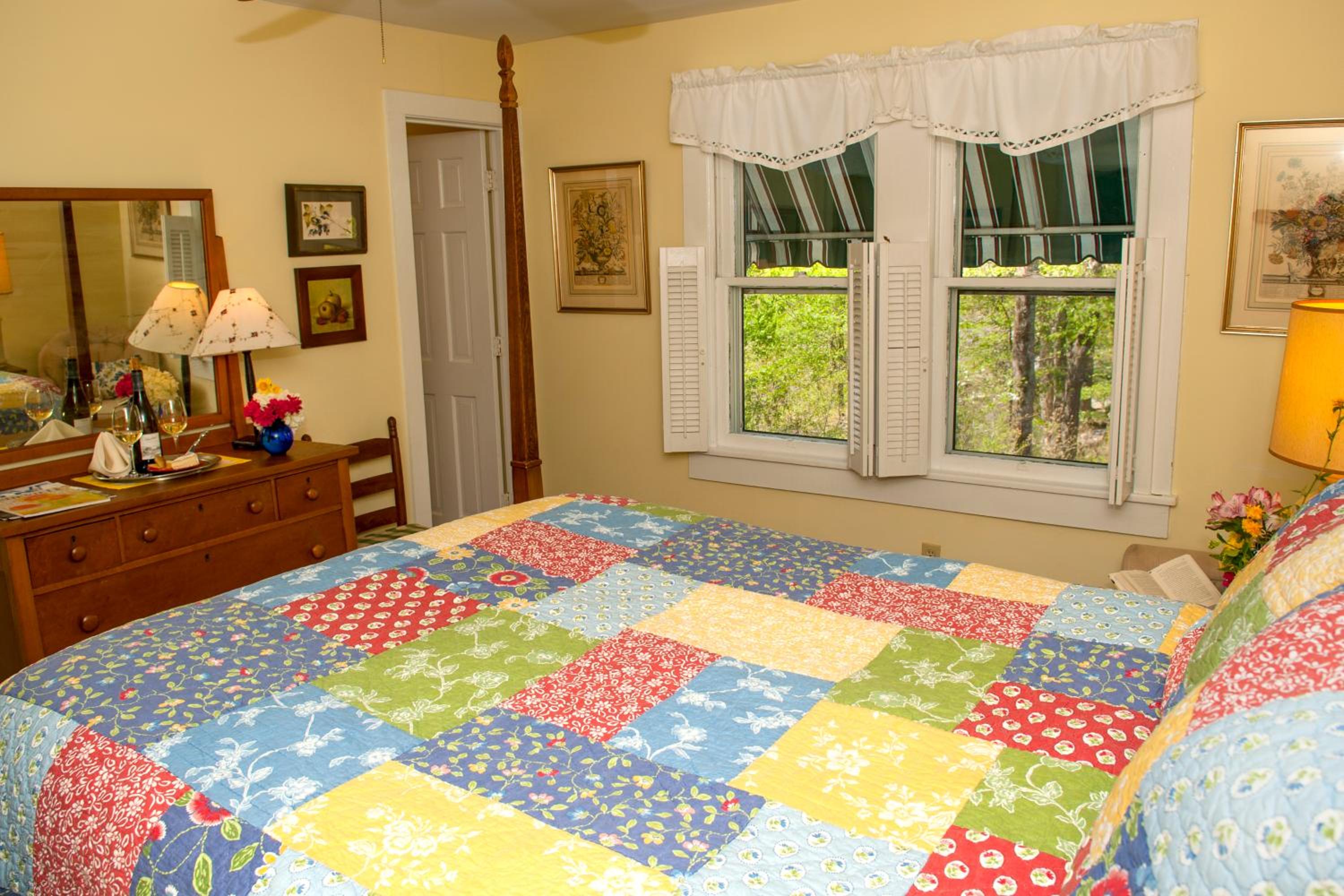 Orchard Inn
