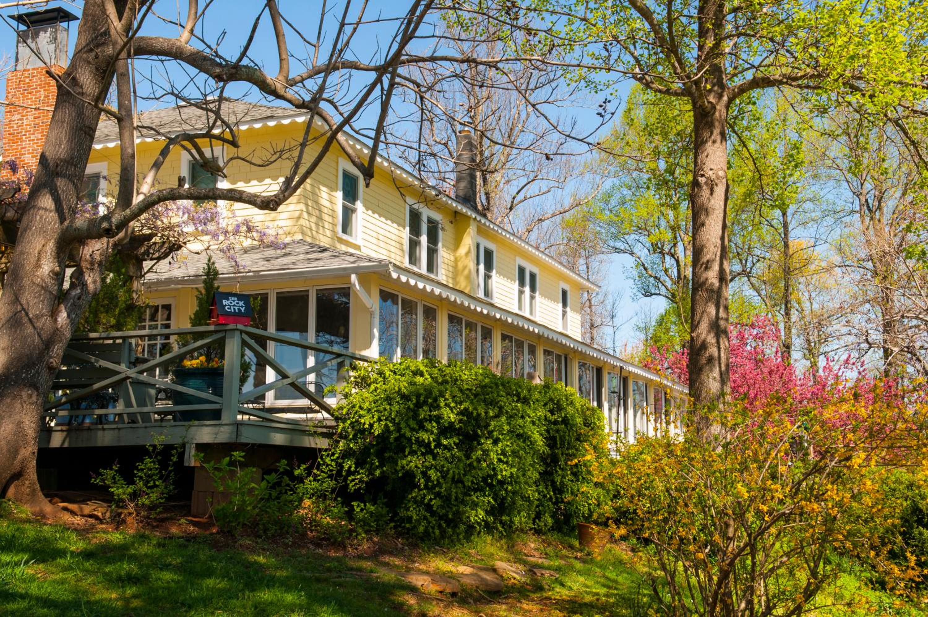 Orchard Inn - Property Image 9