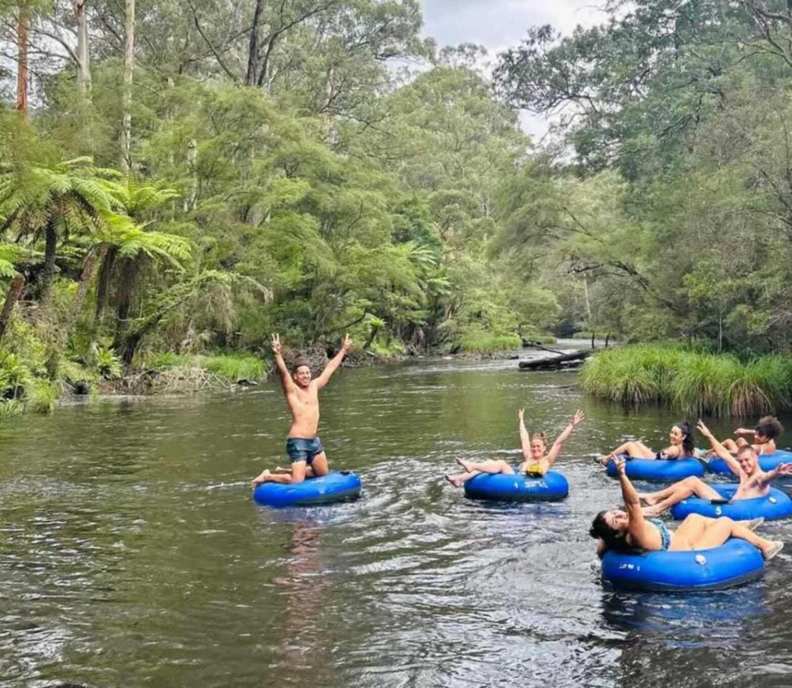 Jungle River 5 BR Villa- Pool, Yoga, Tubing Near Ubud