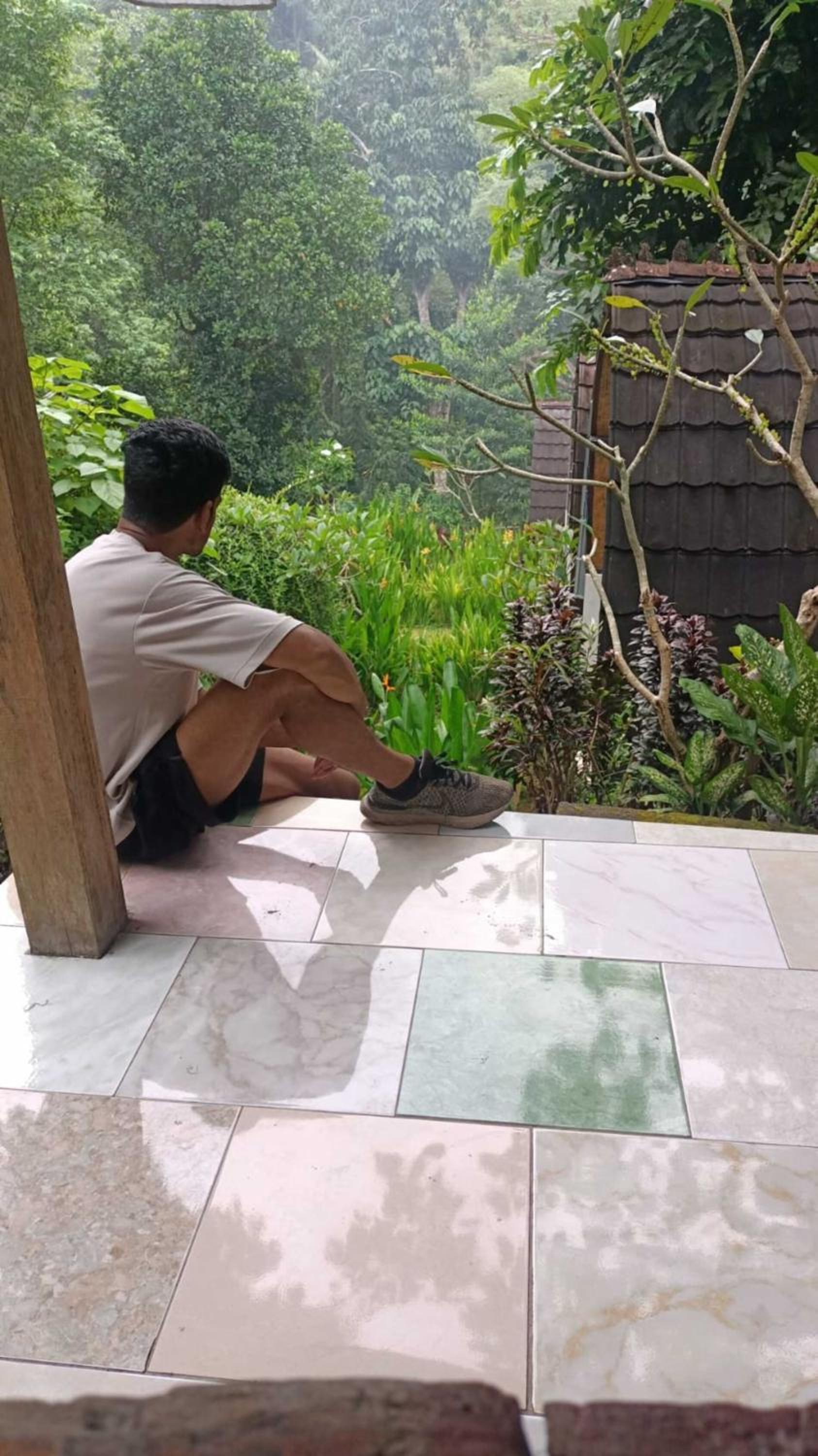 Jungle River 5 BR Villa- Pool, Yoga, Tubing Near Ubud