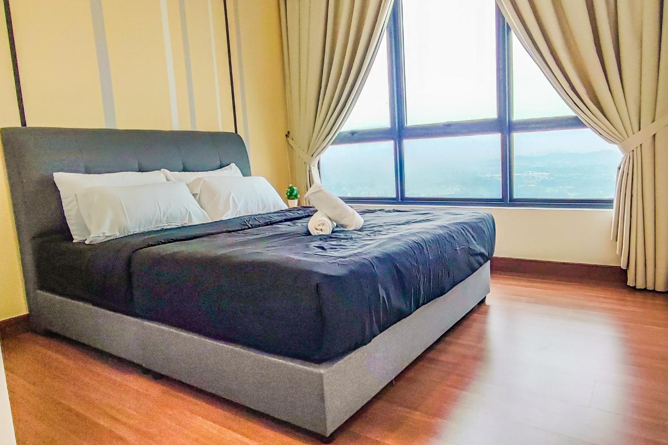 Mall Suite at Sunsuria Forum by HCK