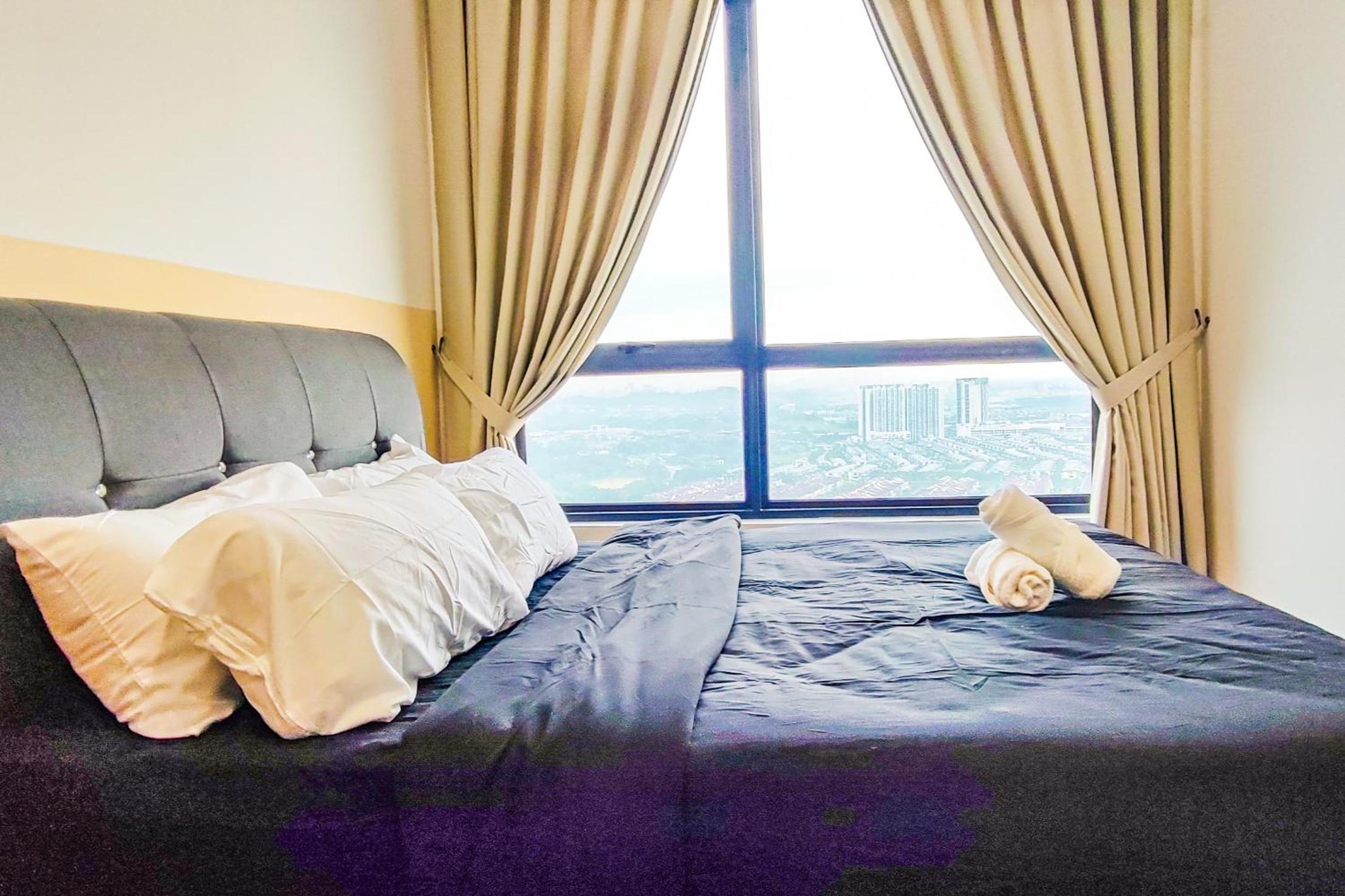 Mall Suite at Sunsuria Forum by HCK
