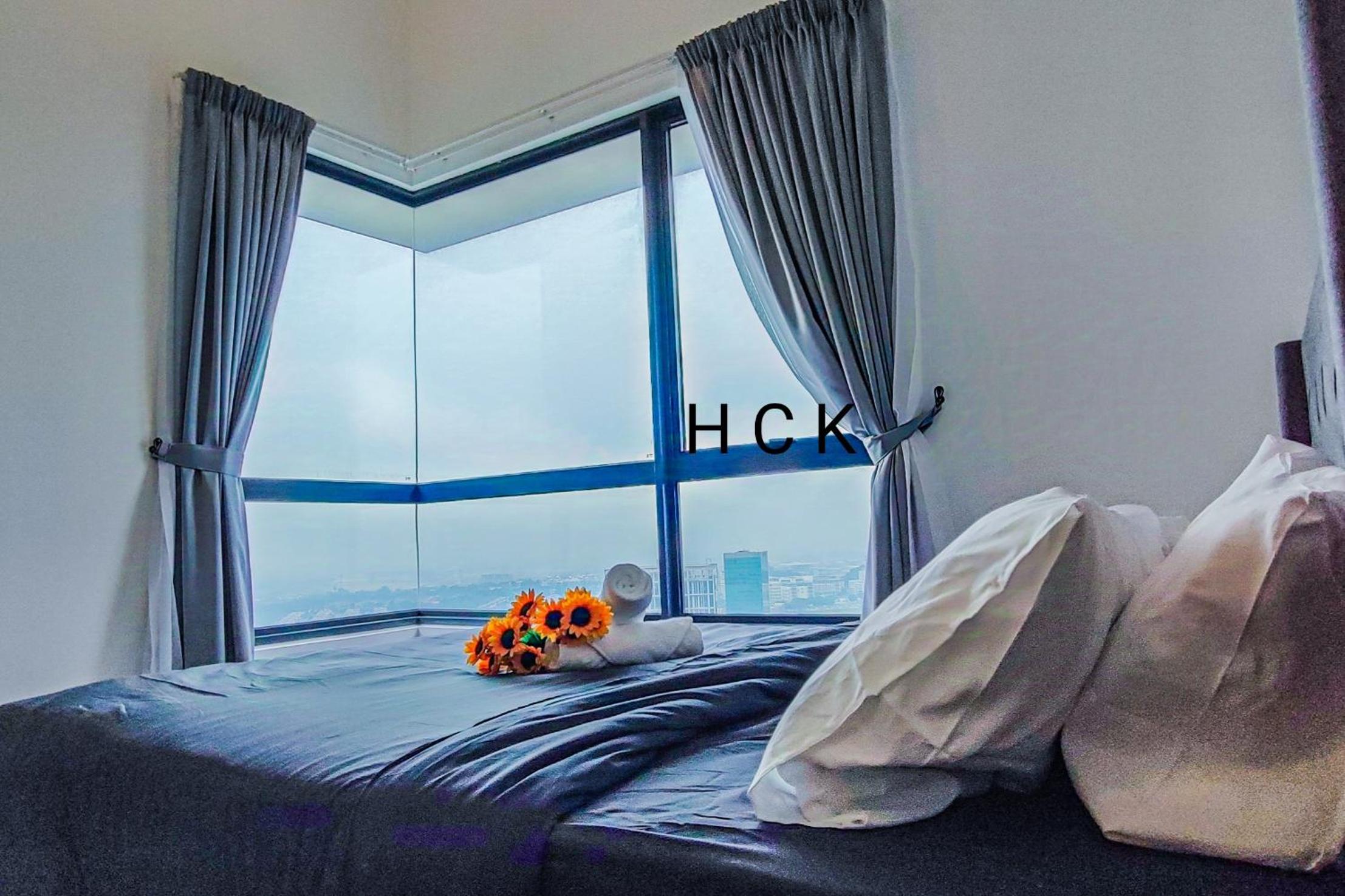 Mall Suite at Sunsuria Forum by HCK