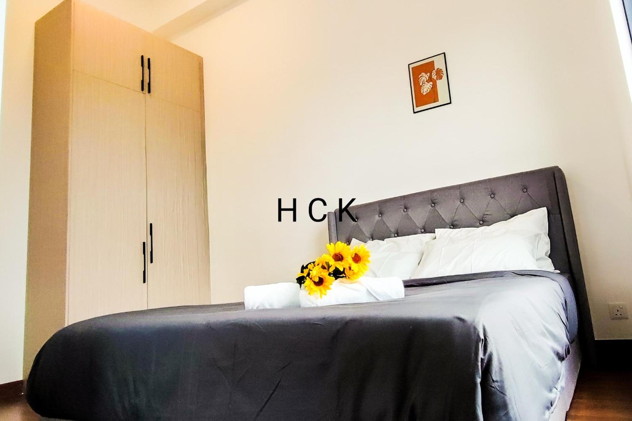 Mall Suite at Sunsuria Forum by HCK
