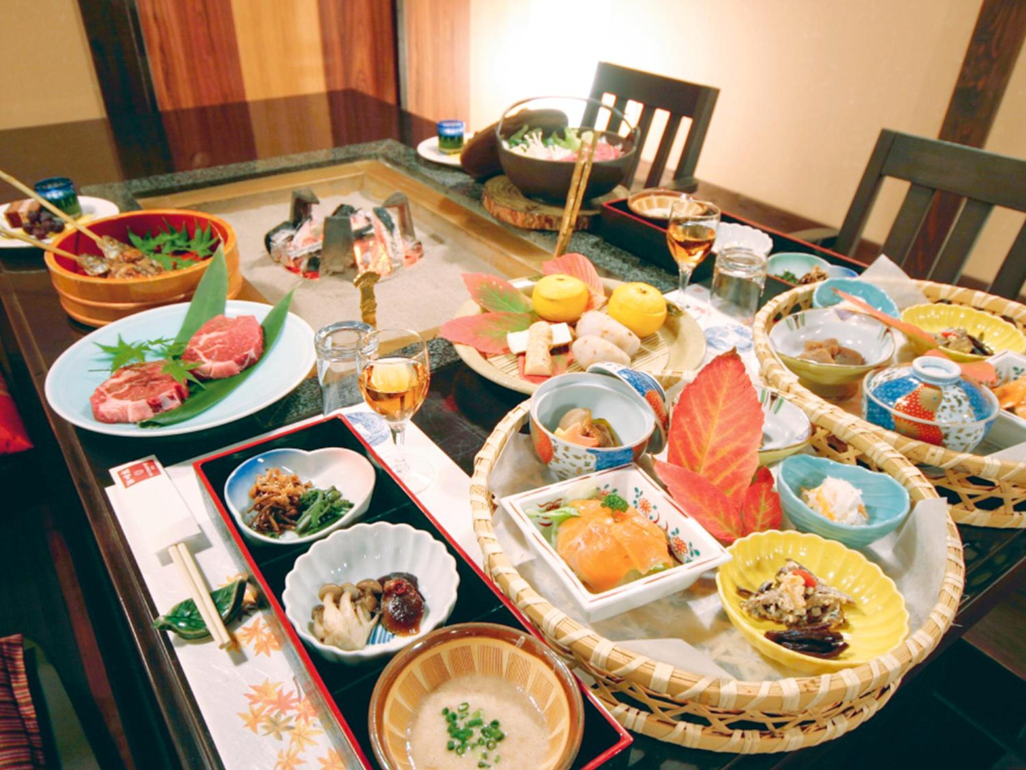 dining