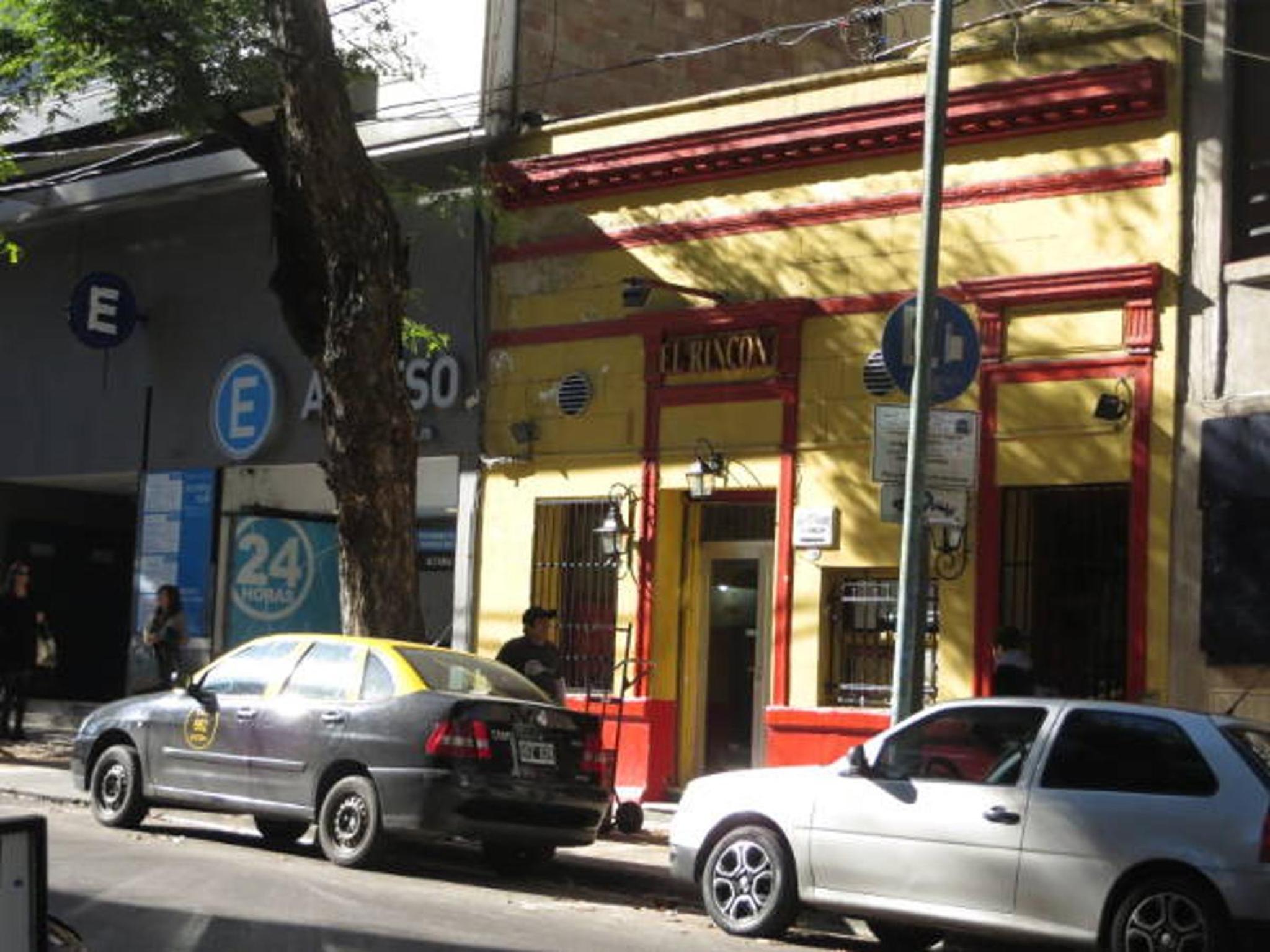 Sunny Recoleta Apartment