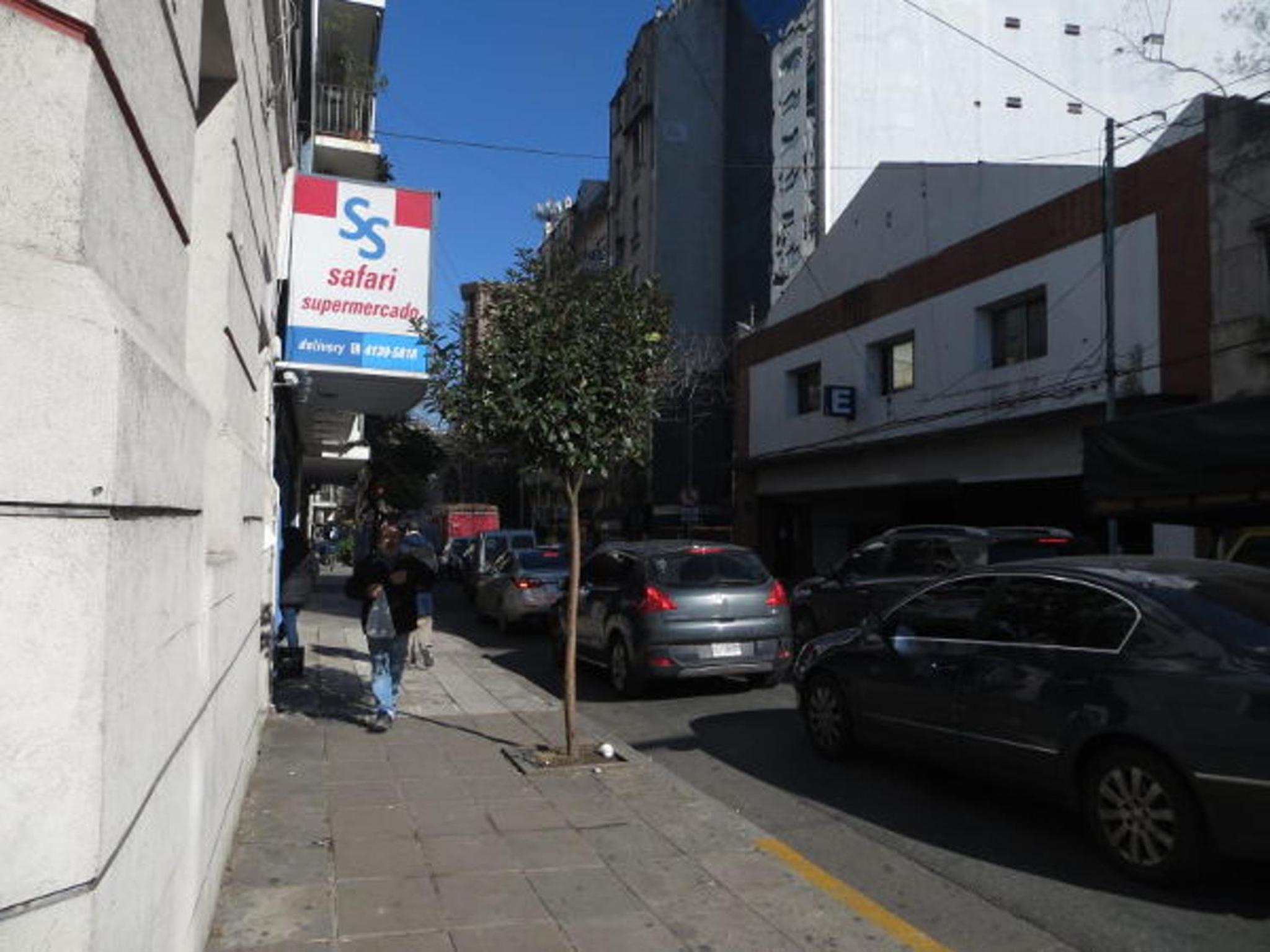 Sunny Recoleta Apartment