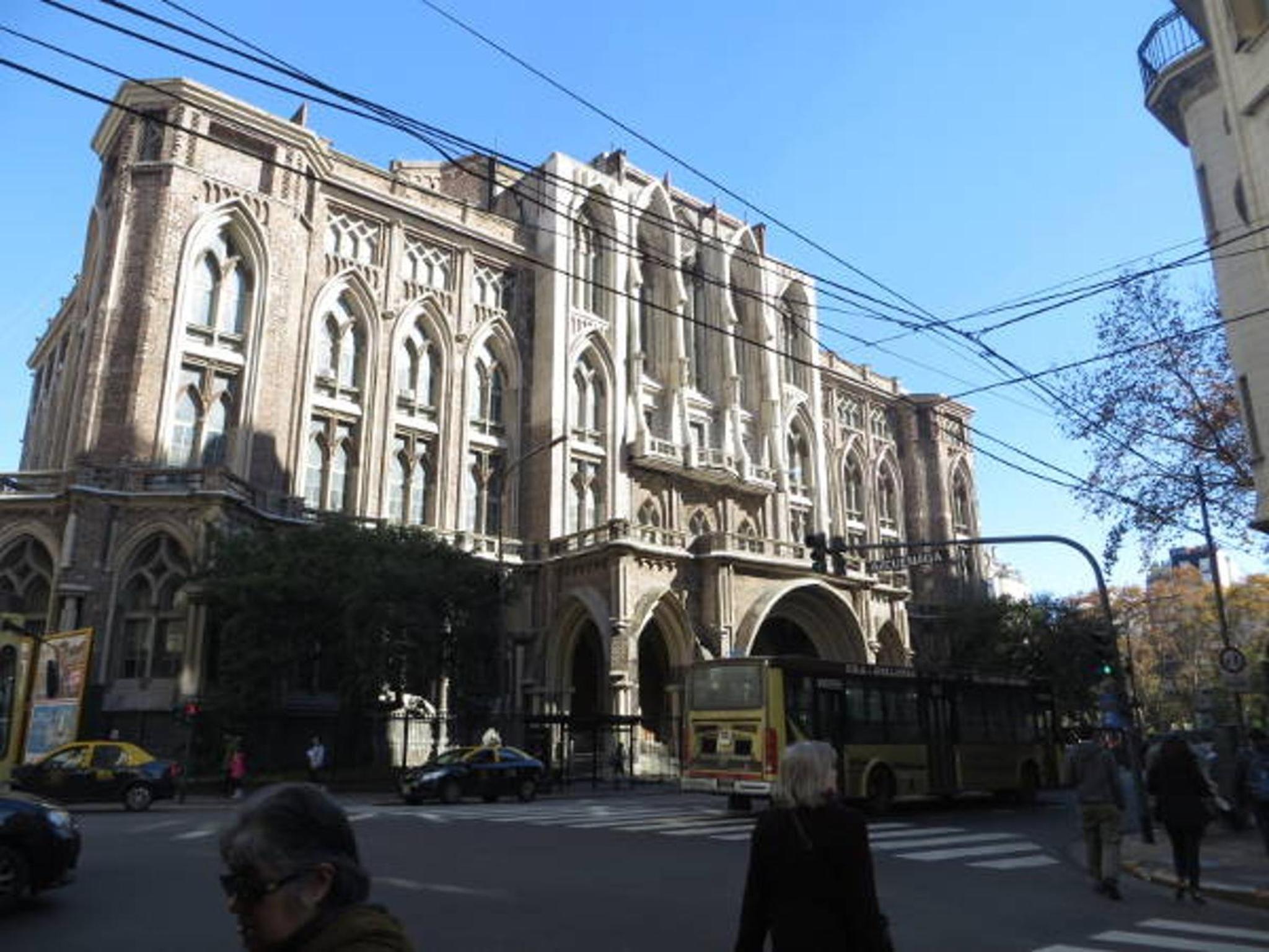 Sunny Recoleta Apartment