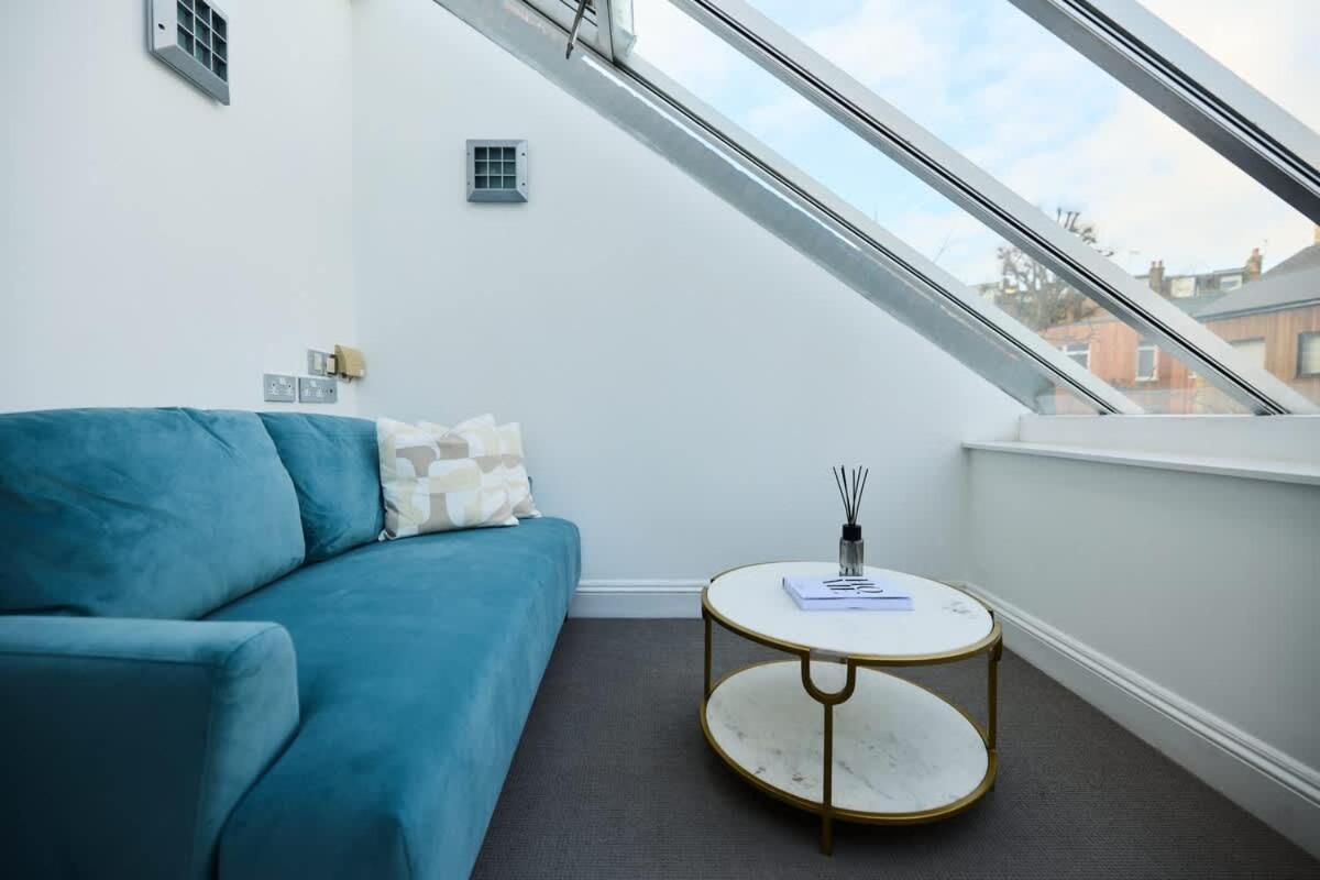 The Hampstead Getaway