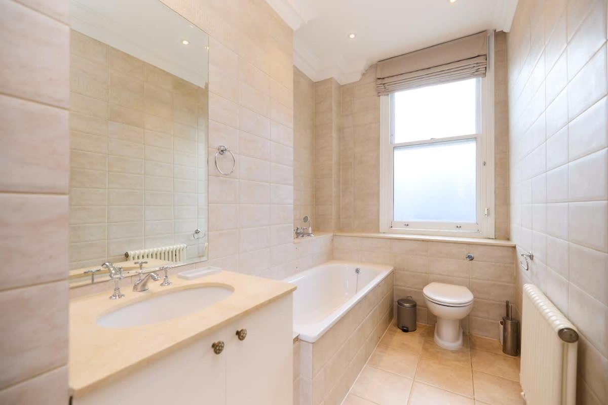 The Hampstead Getaway