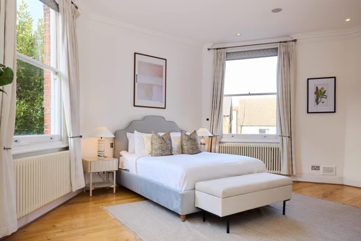 The Hampstead Getaway