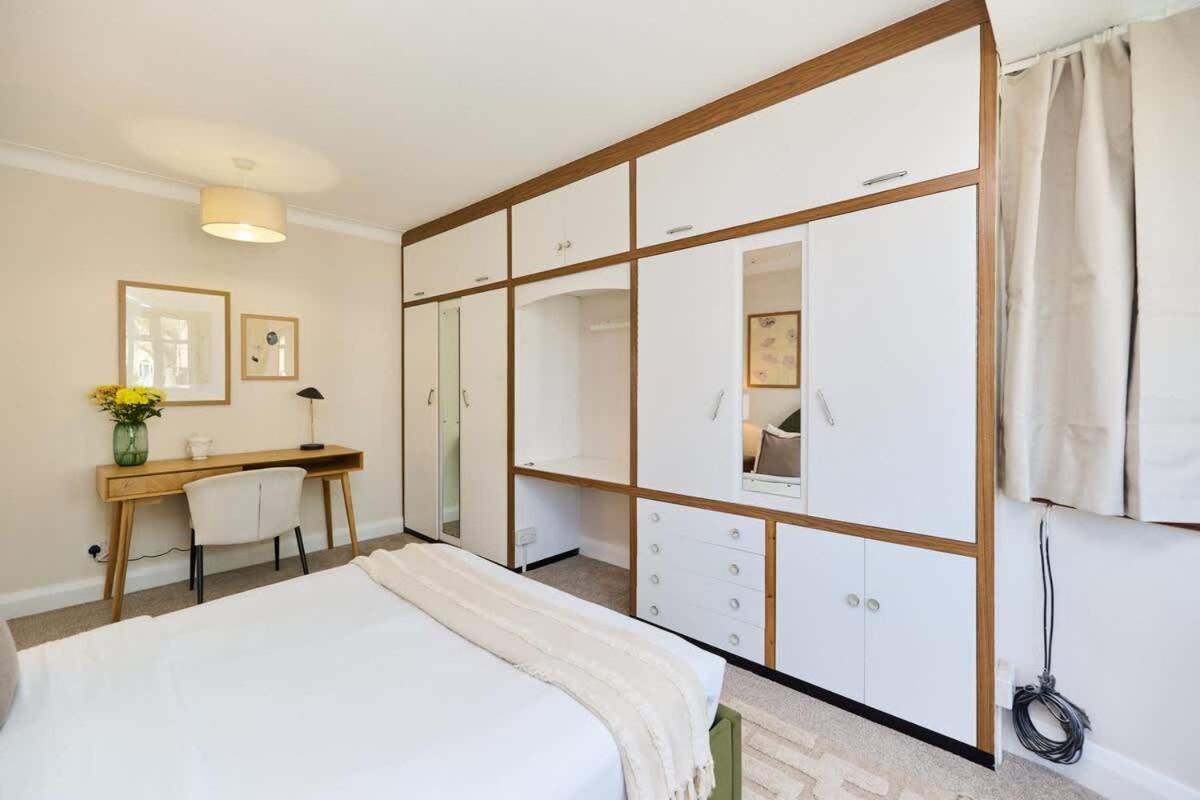 The Randall Retreat - Spacious 4BDR Home with Garden