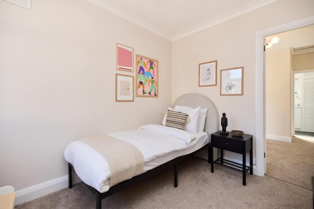 The Randall Retreat - Spacious 4BDR Home with Garden