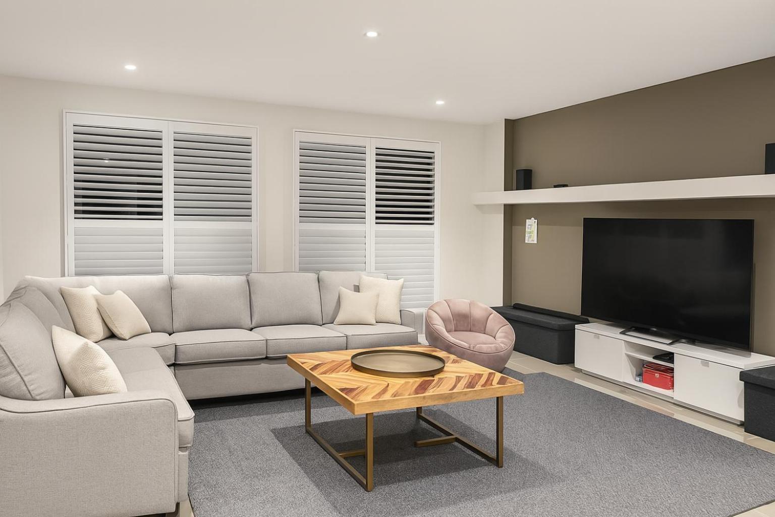 Aria Luxe - Modern, Spacious