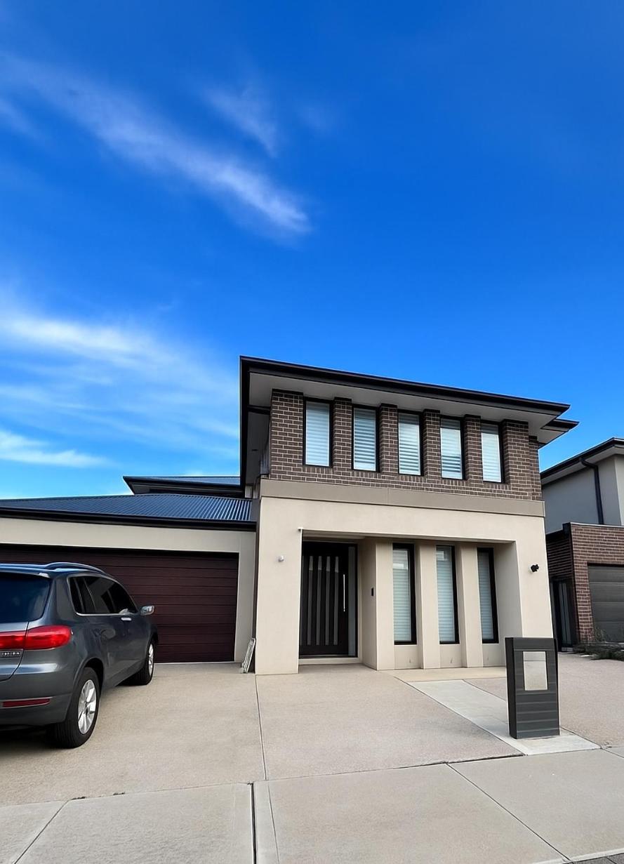 Aria Luxe - Modern, Spacious