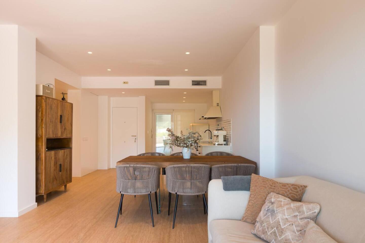 Sea views in Altea 2 BDR w/ amaizing terrace