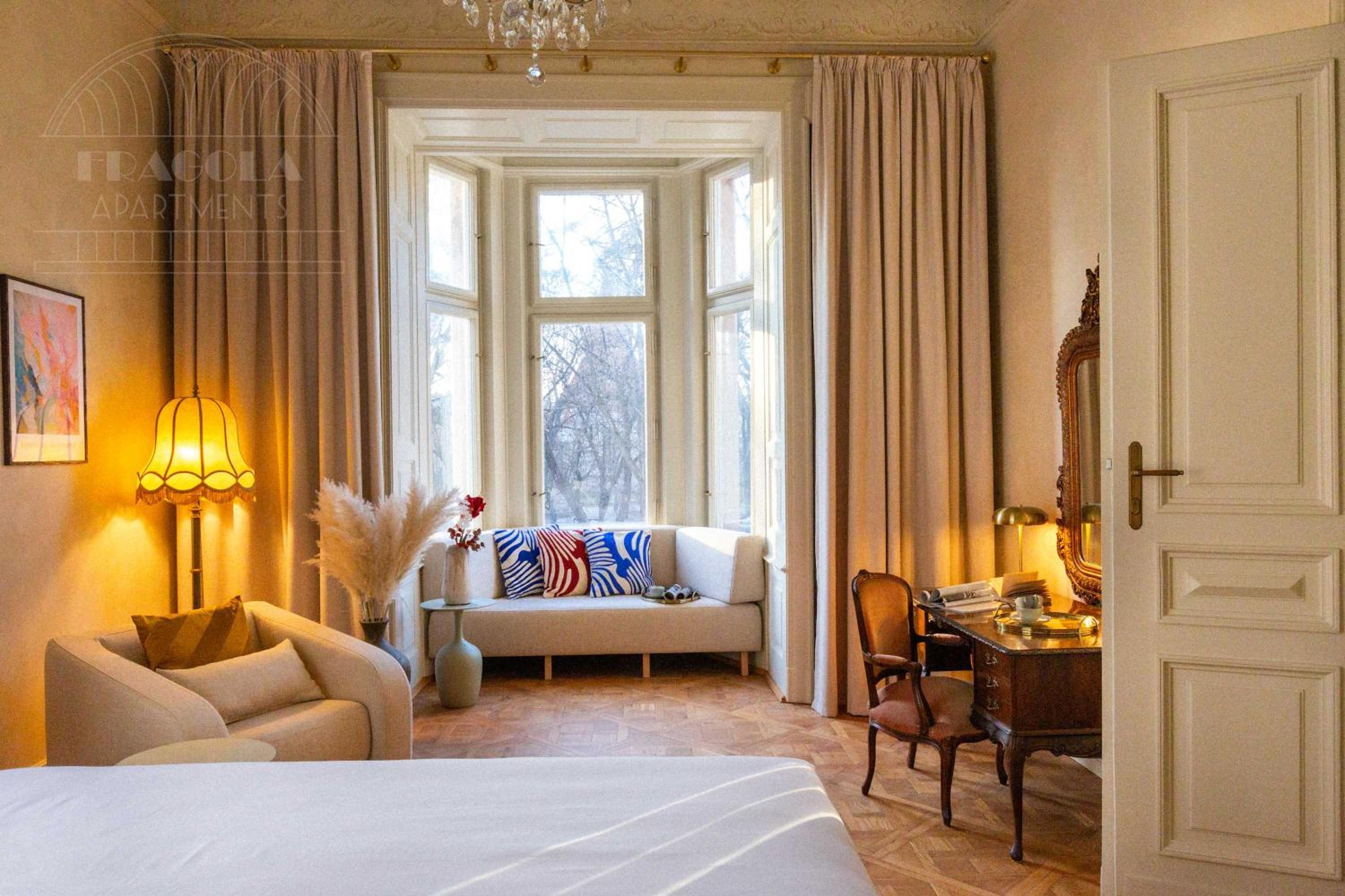 Fragola Apartments Le Jardin - classy, spacious Old Town apartments