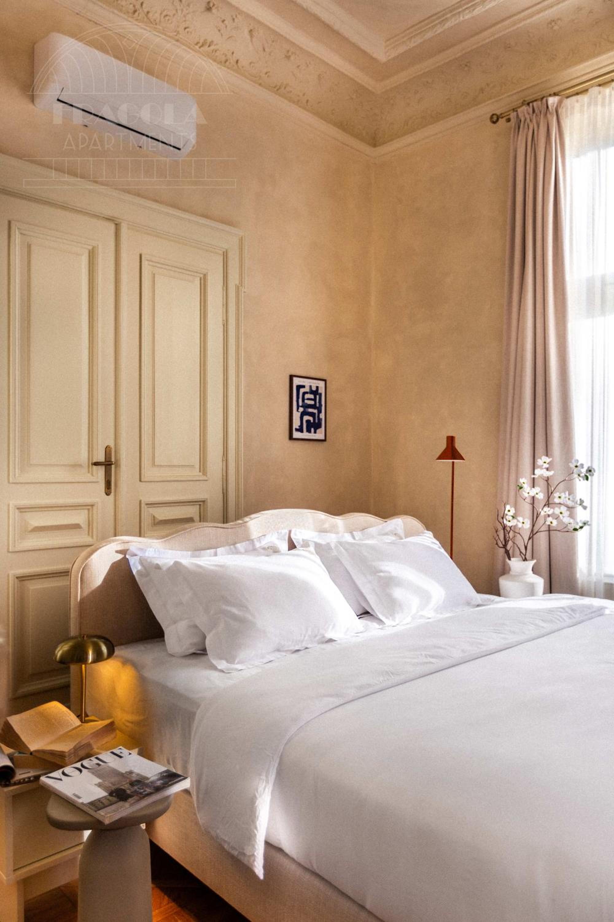 Fragola Apartments Le Jardin - classy, spacious Old Town apartments