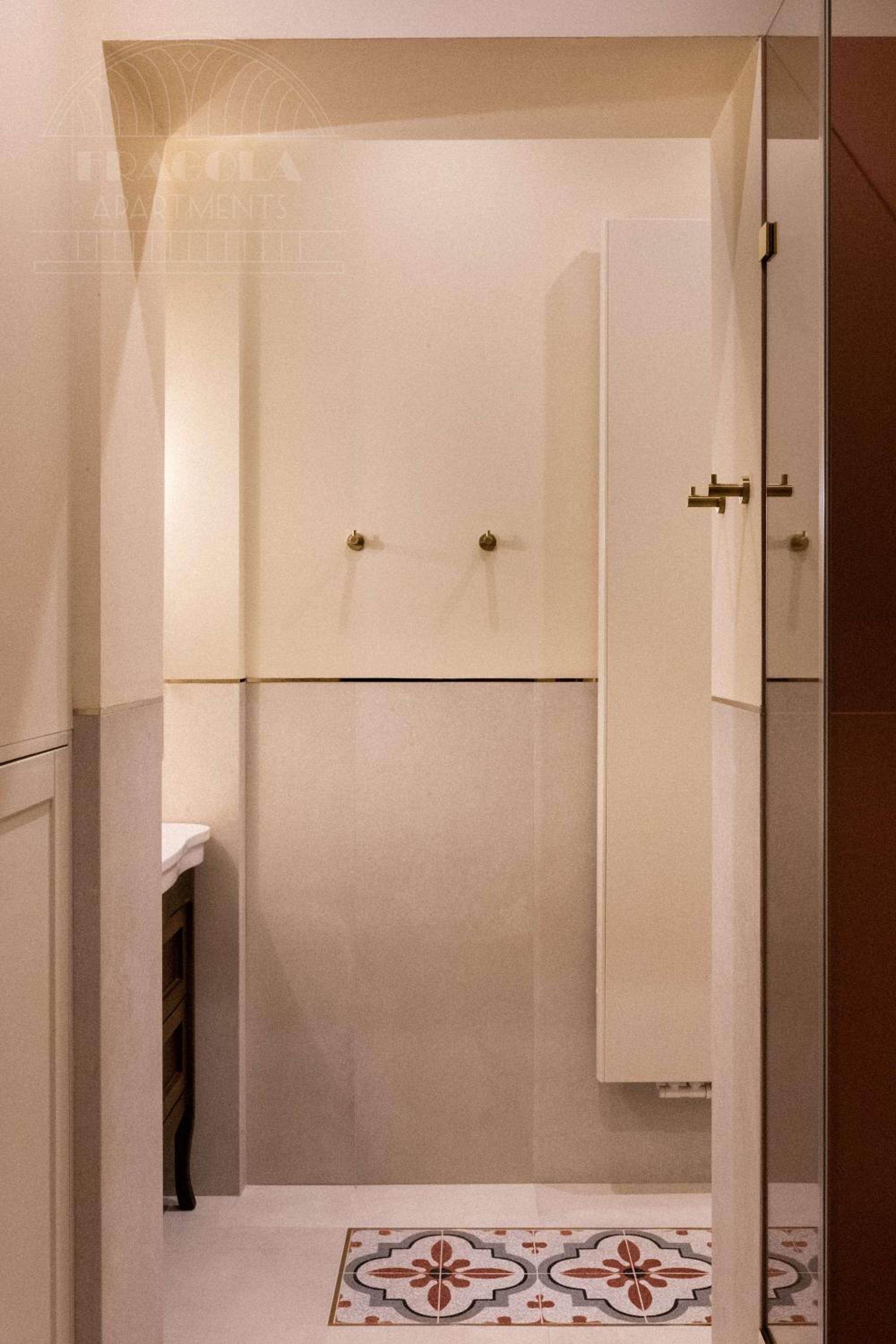 Fragola Apartments Le Jardin - classy, spacious Old Town apartments