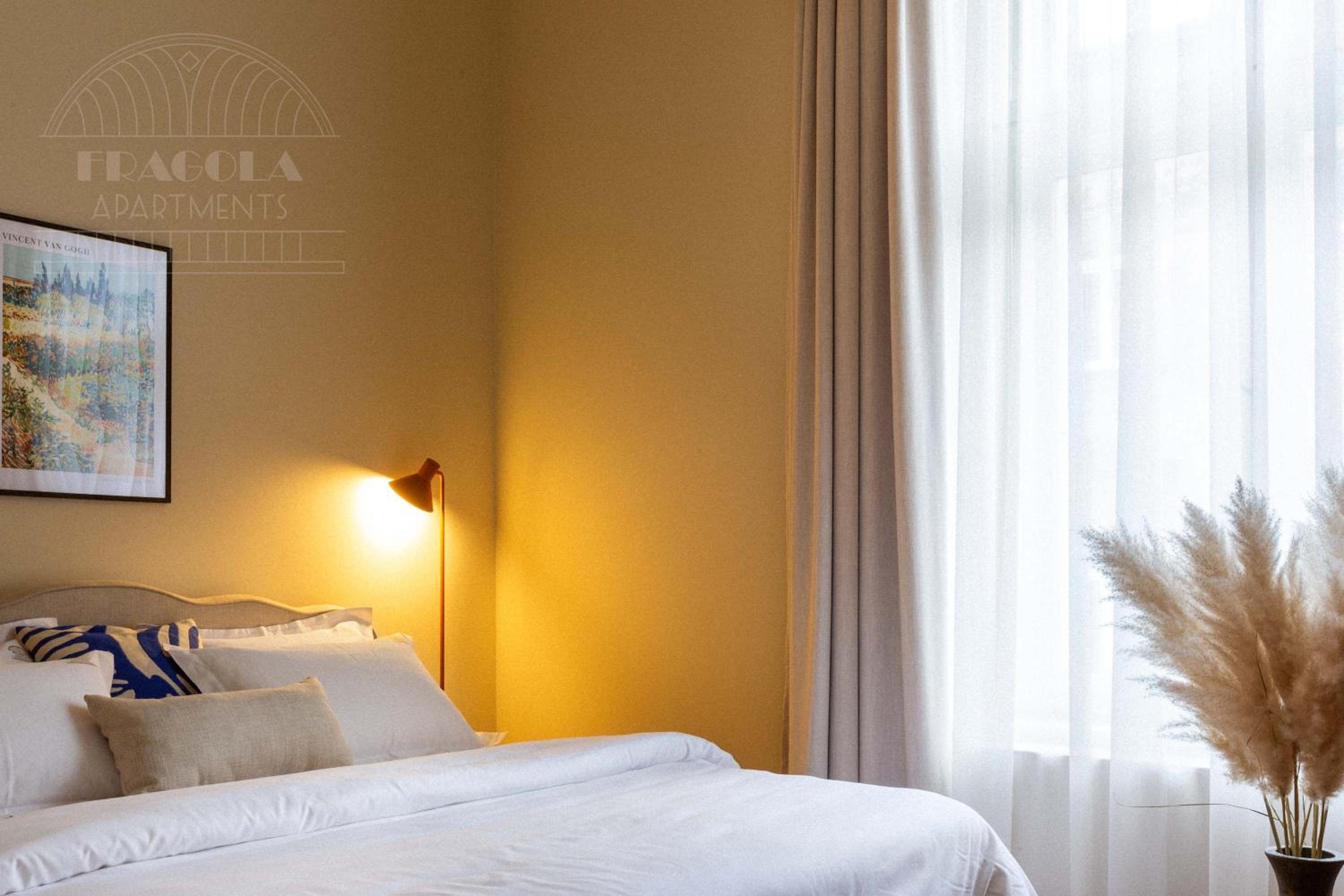 Fragola Apartments Le Jardin - classy, spacious Old Town apartments