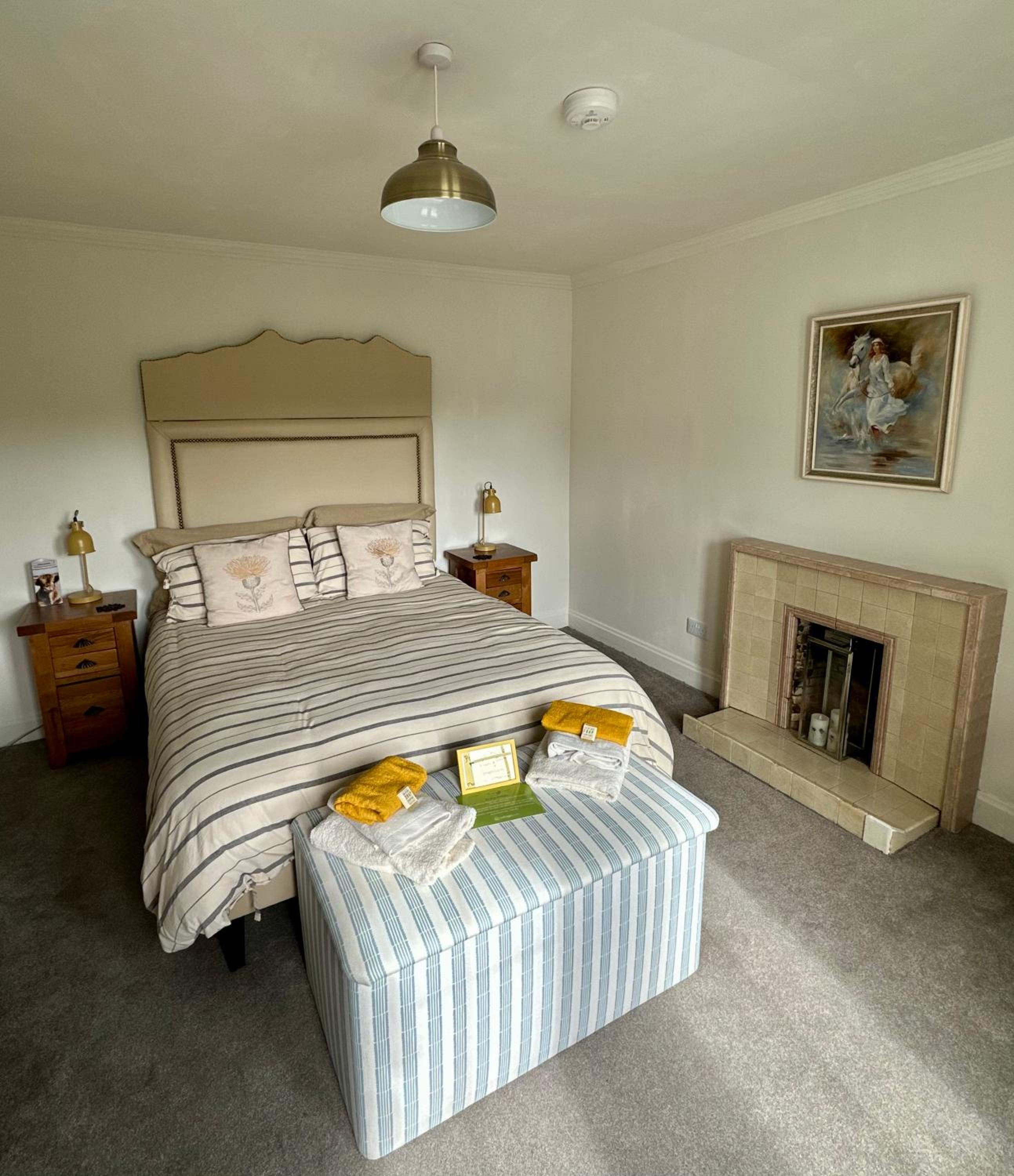 Skye Cottage - Vegan and Eco