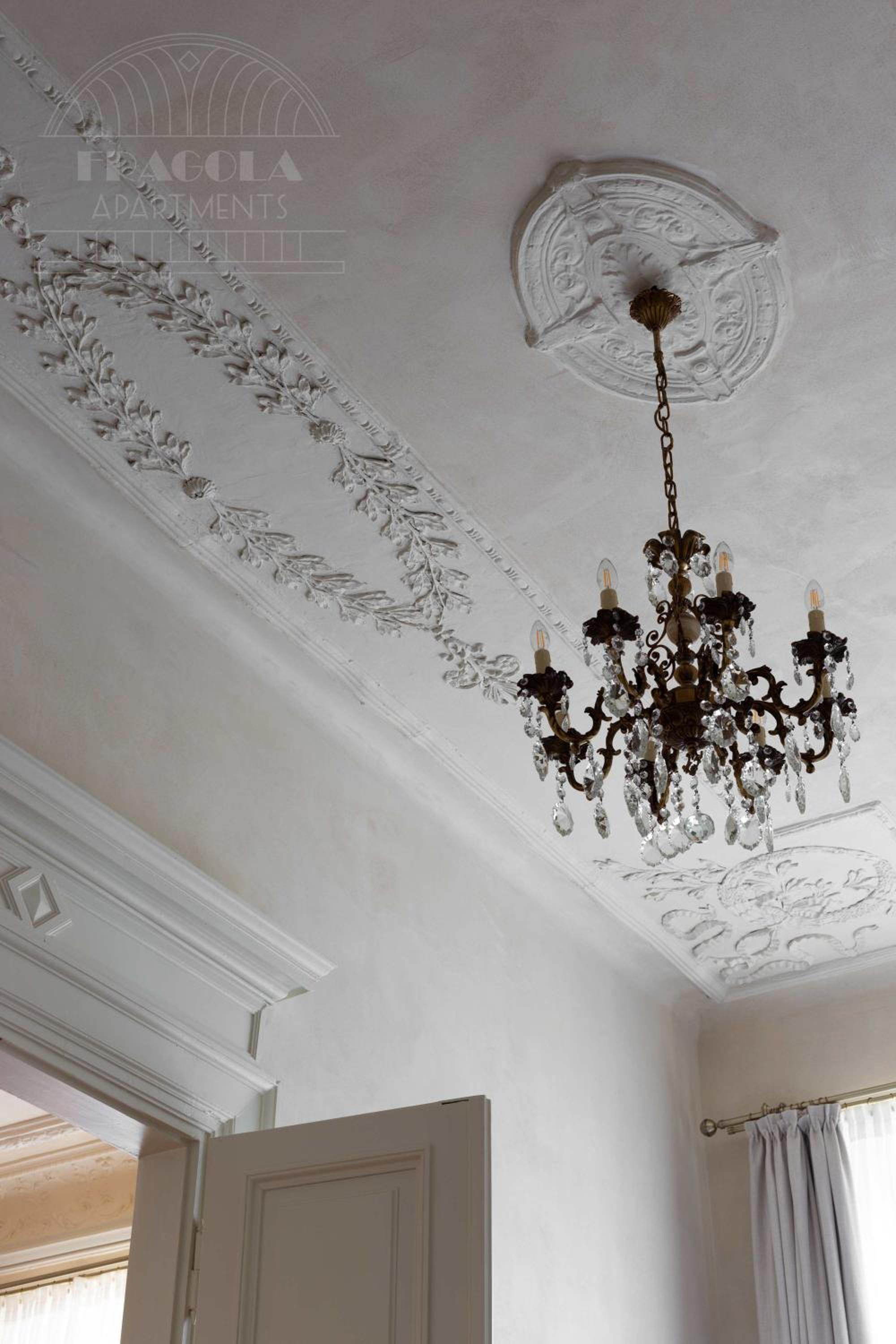 Fragola Apartments Le Jardin - classy, spacious Old Town apartments