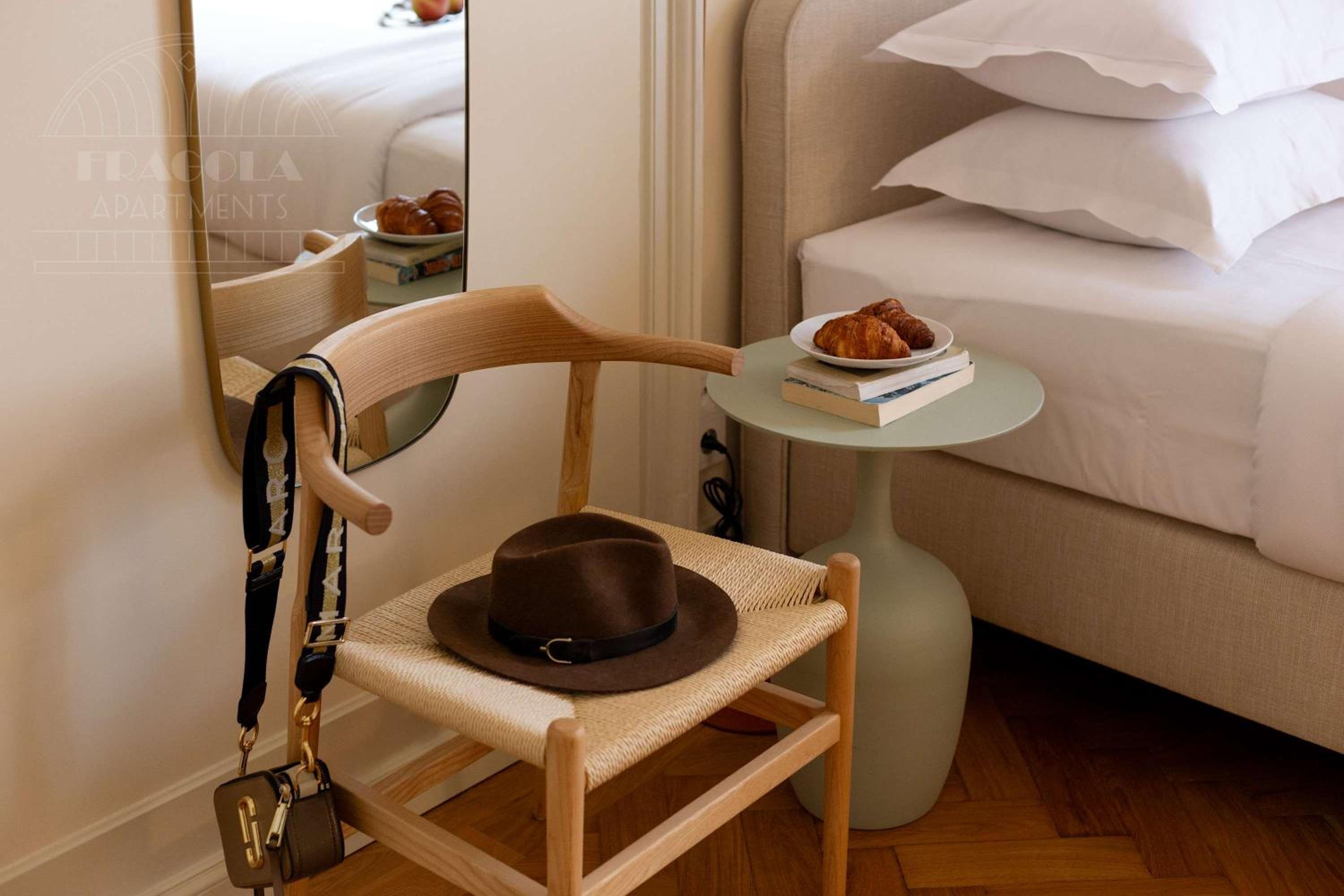 Fragola Apartments Le Jardin - classy, spacious Old Town apartments