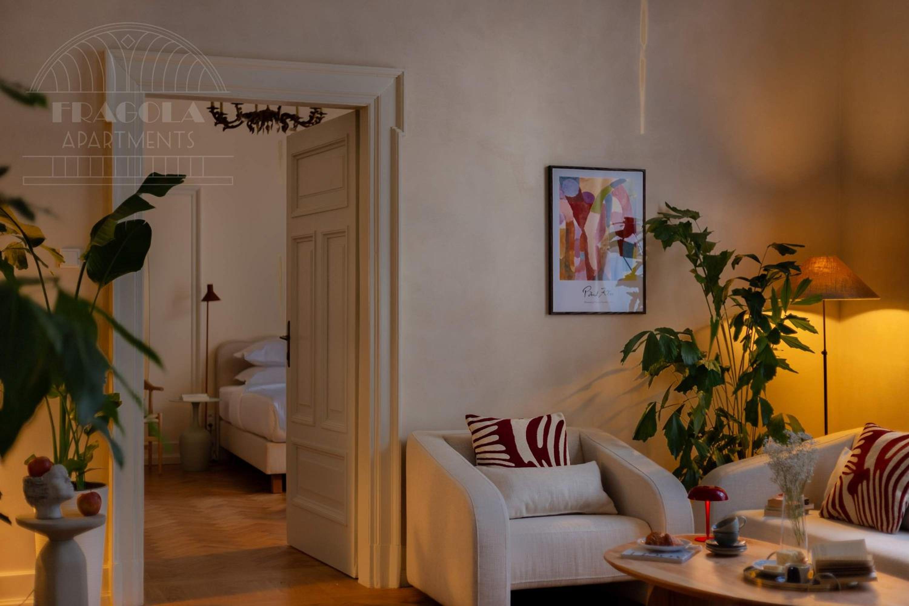 Fragola Apartments Le Jardin - classy, spacious Old Town apartments