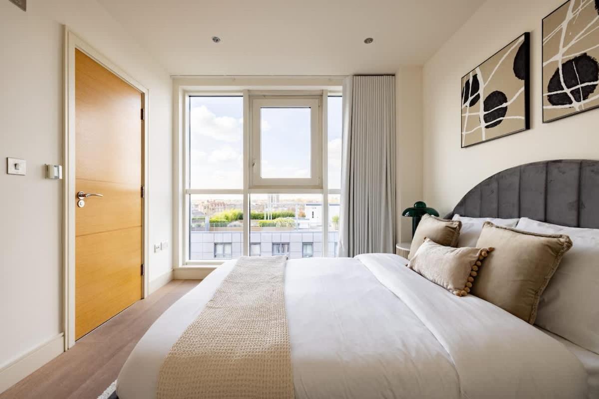 The Thames View - Stunning 3BDR Apartment with Terrace