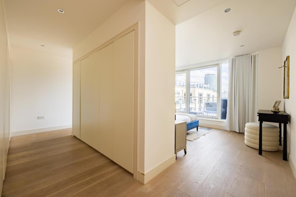 The Thames View - Stunning 3BDR Apartment with Terrace