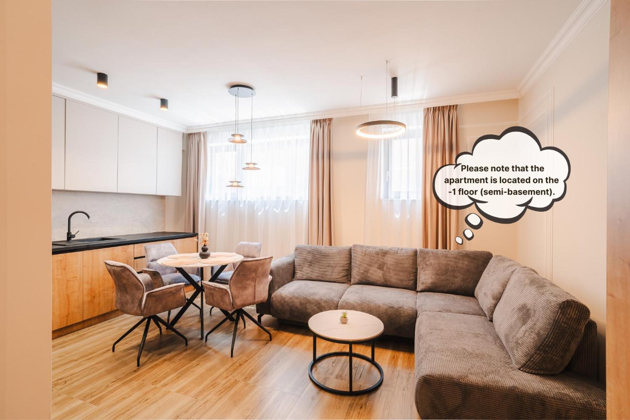 Elegant 2BR Escape - Zorilor Charm with Parking