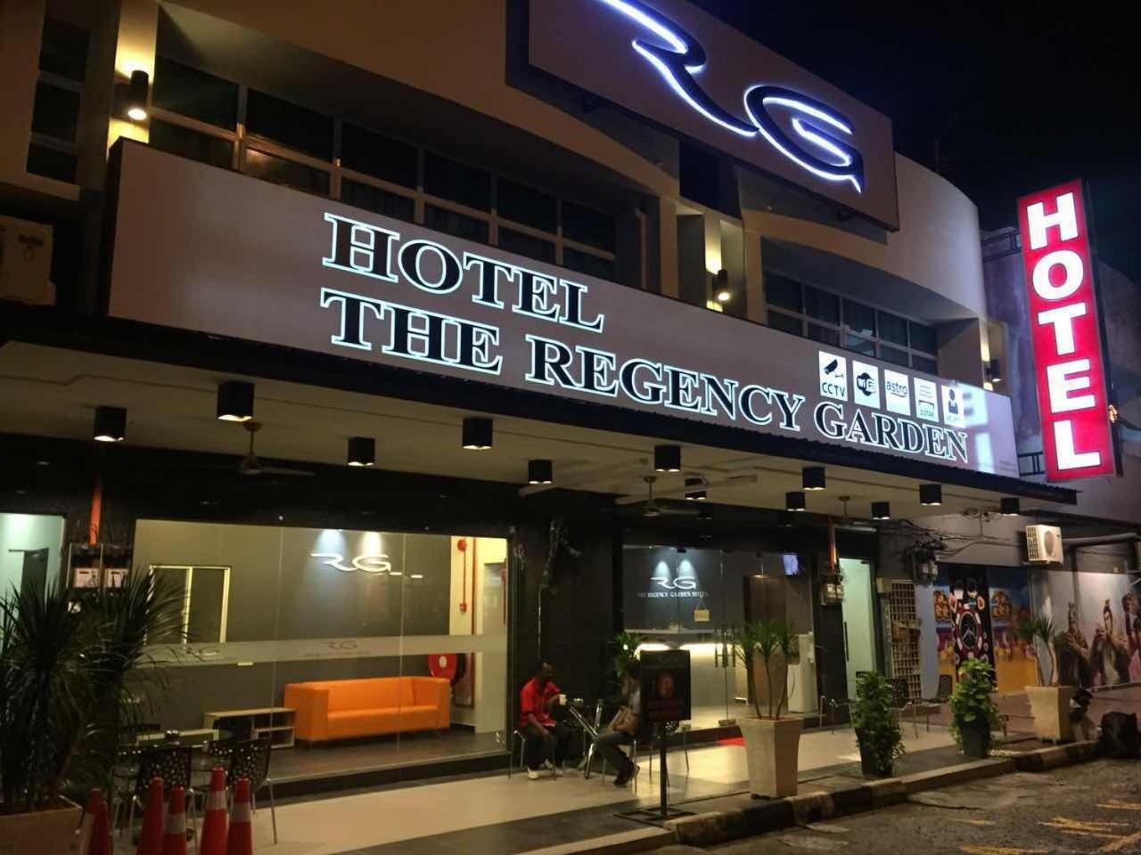 Hotel The Regency Garden Hotel - Image 1