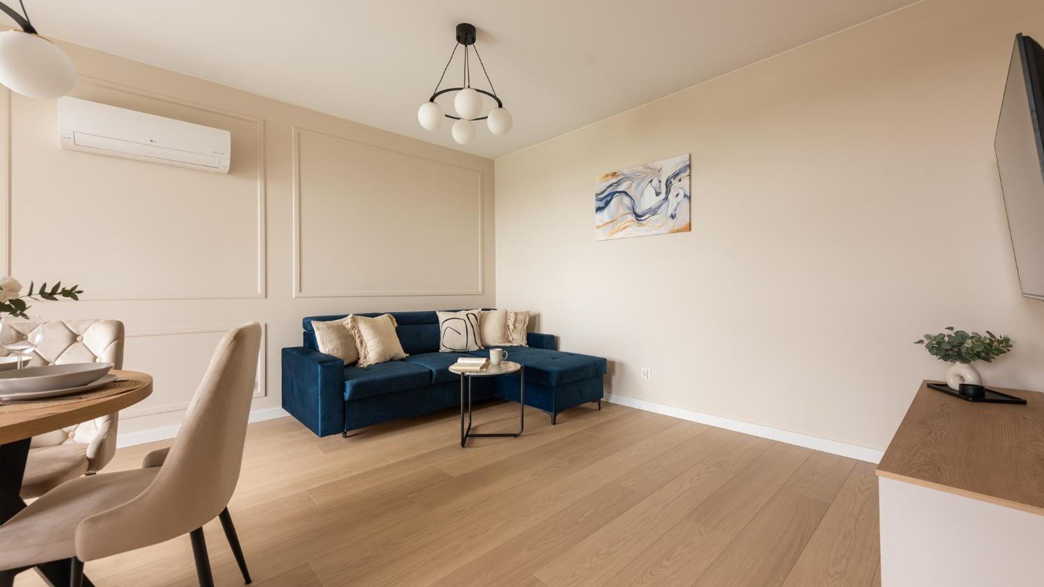 Flatbook - Seaside Apartments Nowa Letnica with a Rooftop Viewing Terrace & Gym