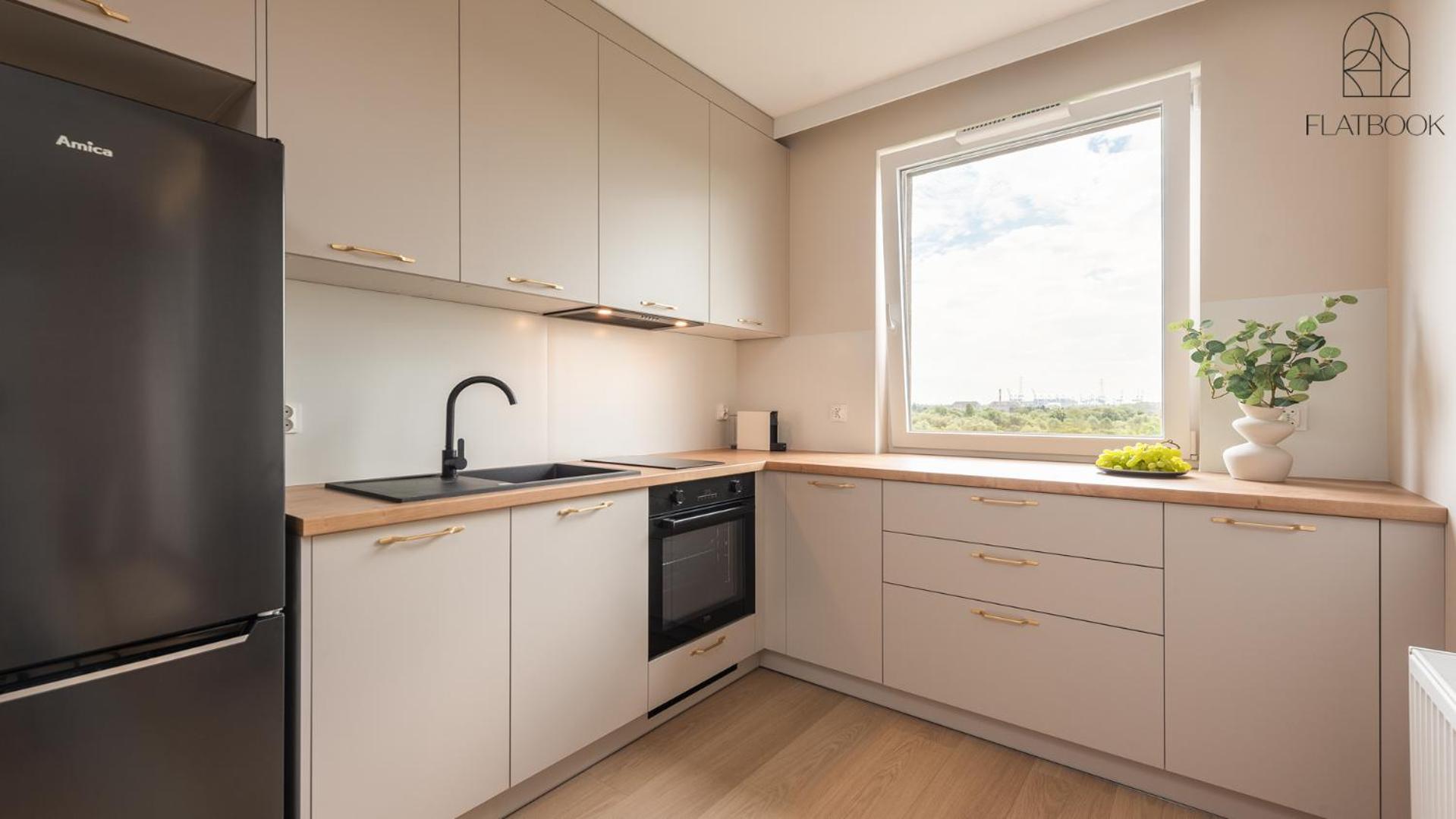 Flatbook - Seaside Apartments Nowa Letnica with a Rooftop Viewing Terrace & Gym