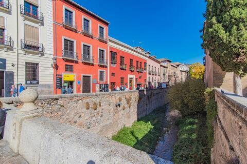AlojaT Granada Corazones II