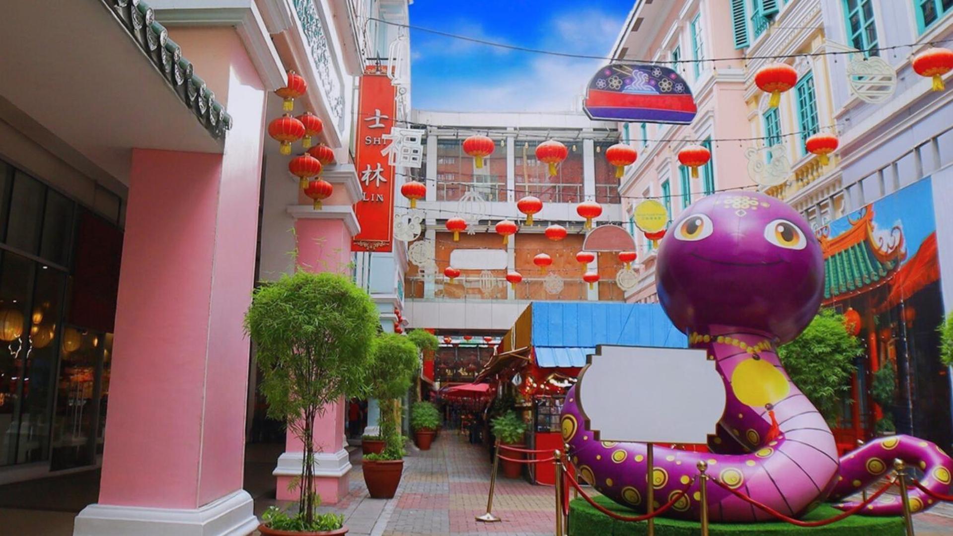 Private Rooms in Historic Manila Chinatown