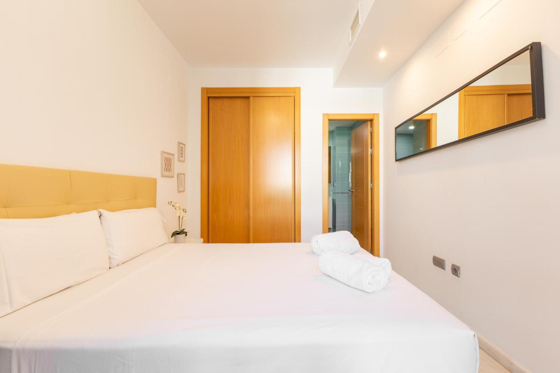 Arrayan Central Suite by Valcambre