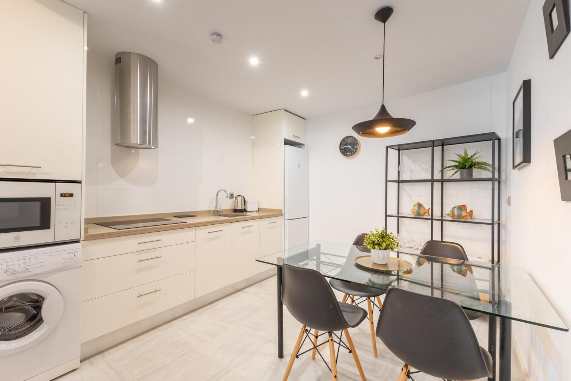 Arrayan Central Suite by Valcambre