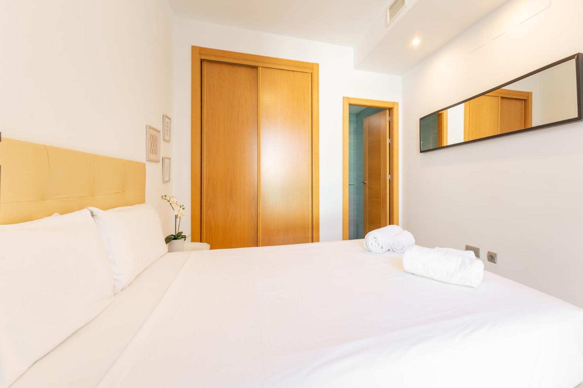 Arrayan Central Suite by Valcambre