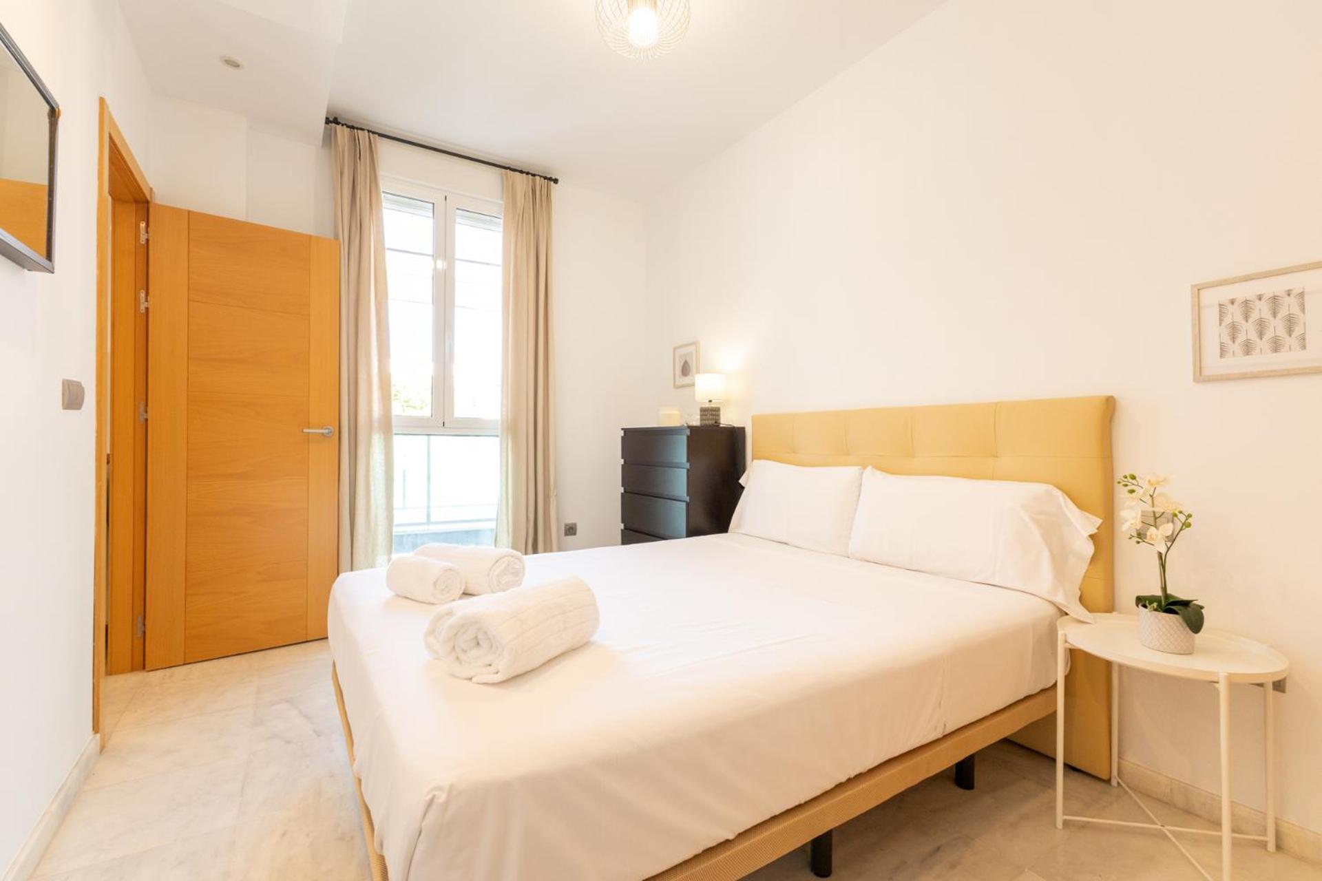 Arrayan Central Suite by Valcambre