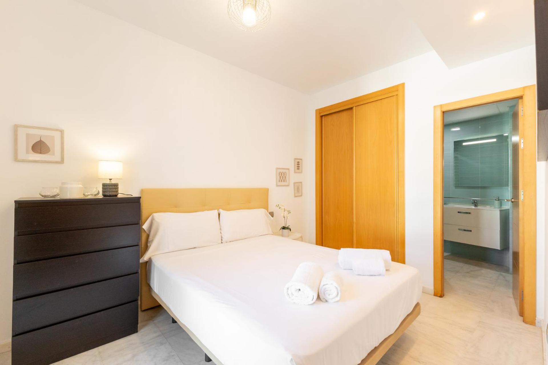 Arrayan Central Suite by Valcambre